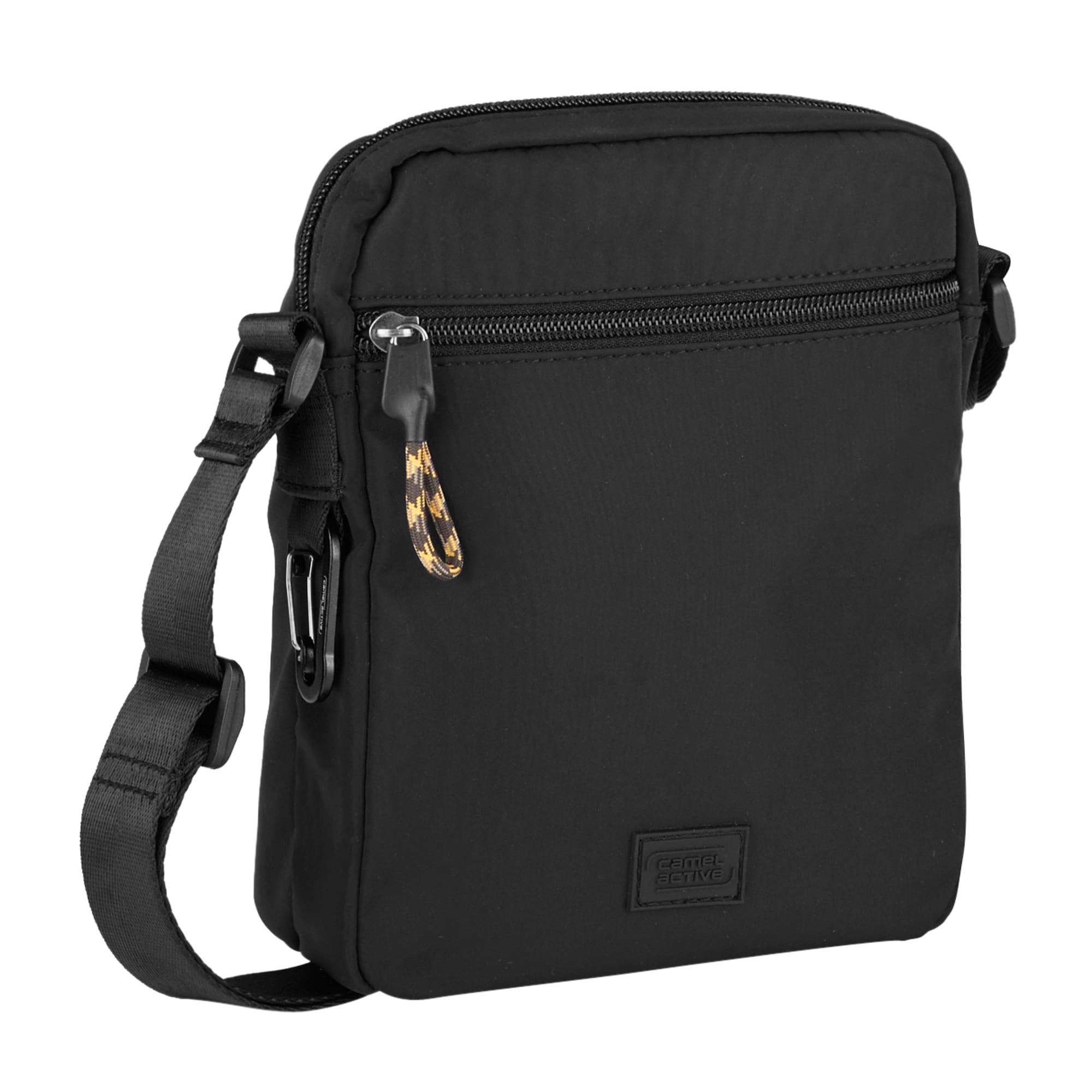 camel active Umhängetasche »Terra«, aus recyceltem Nylon und voluminös aufgesetzten Taschen