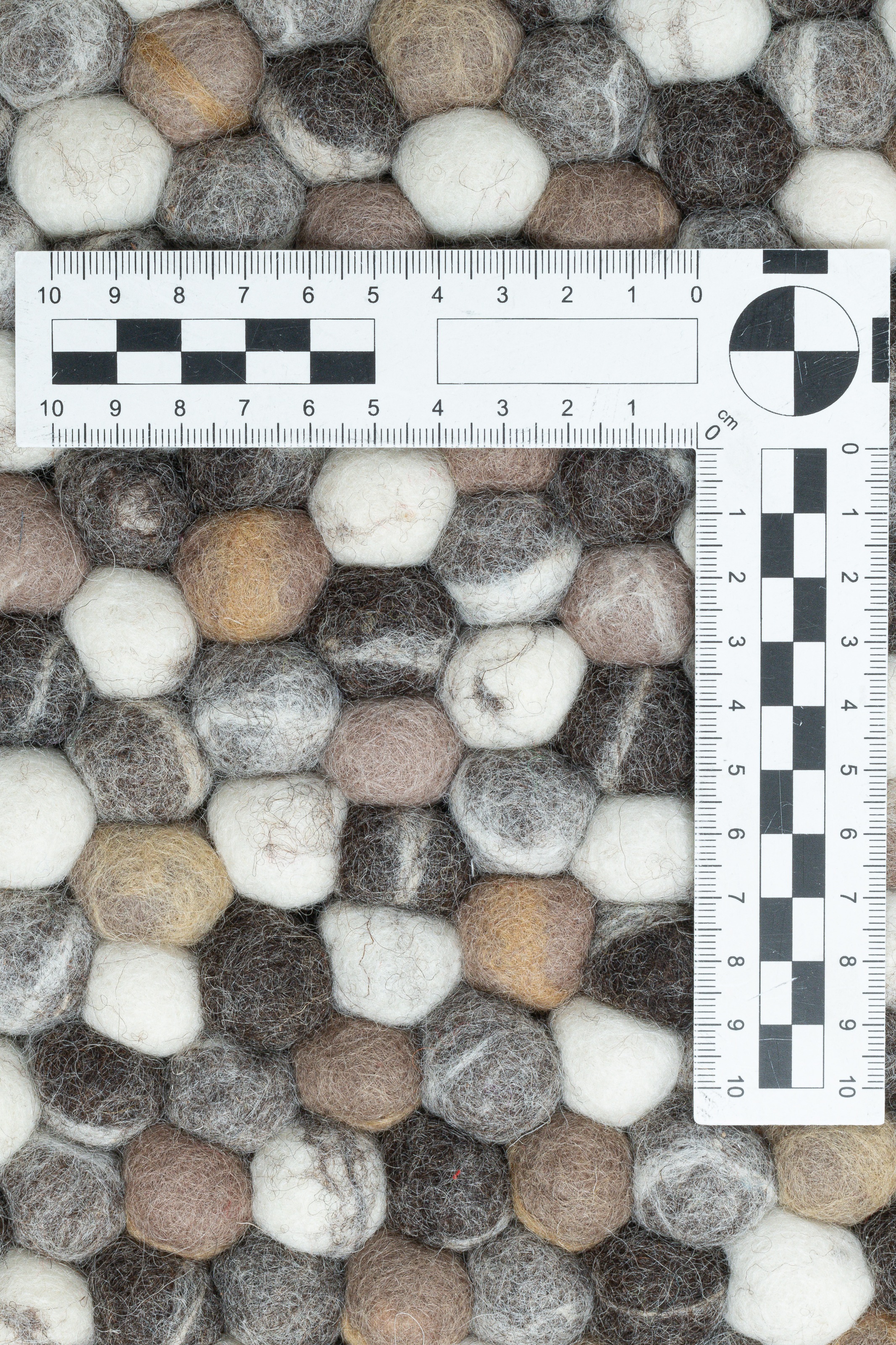 THEKO Wollteppich »Felty 2.2« rund 22 mm Höhe Filzkugel-Teppich, reine Wolle, handgefertigt, auch als Läufer