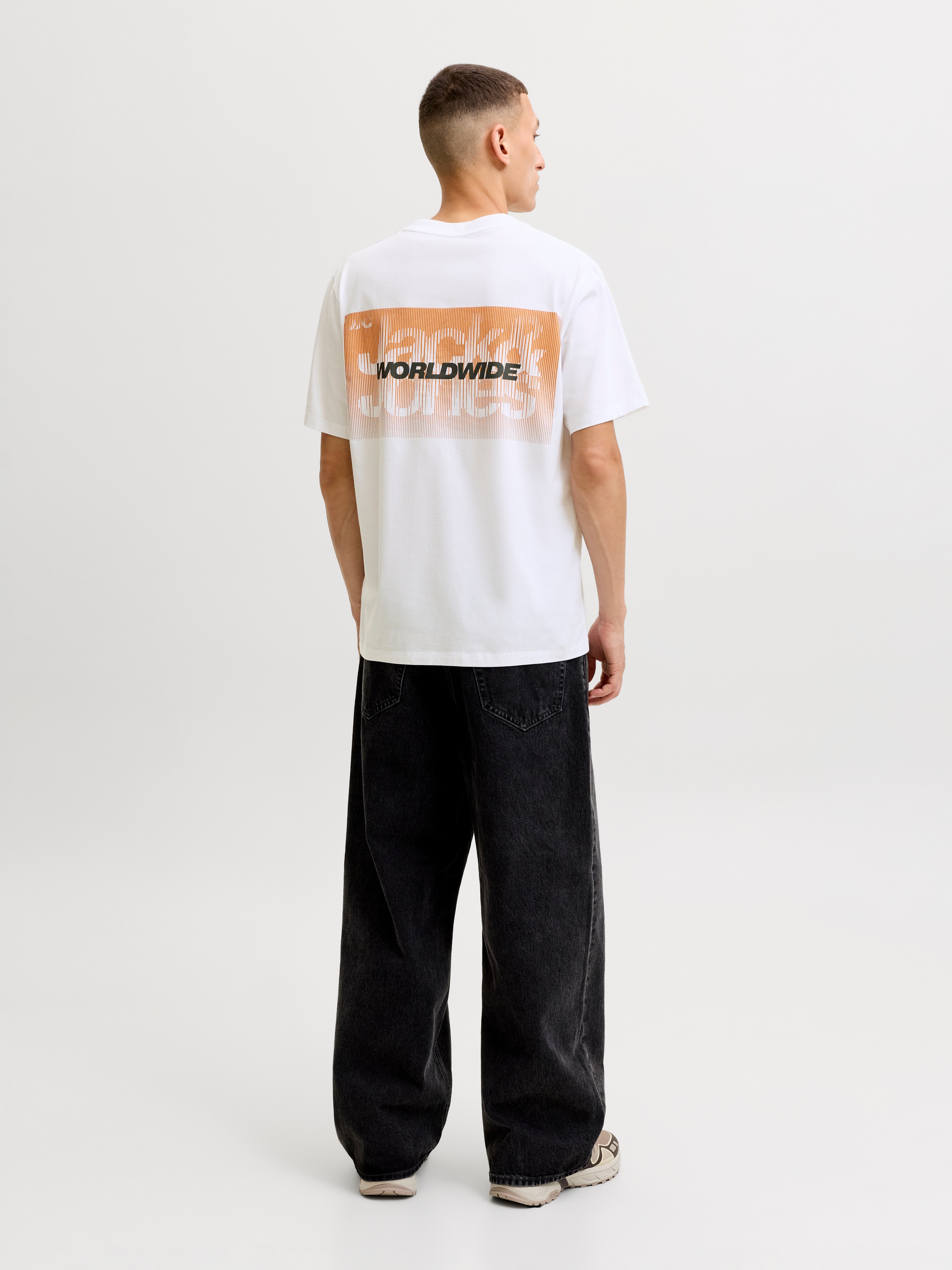 Jack & Jones T-Shirt »JCOECHO GRAPHIC BACK PRINT SS TEE CN FST« Baumwolle, regular fit