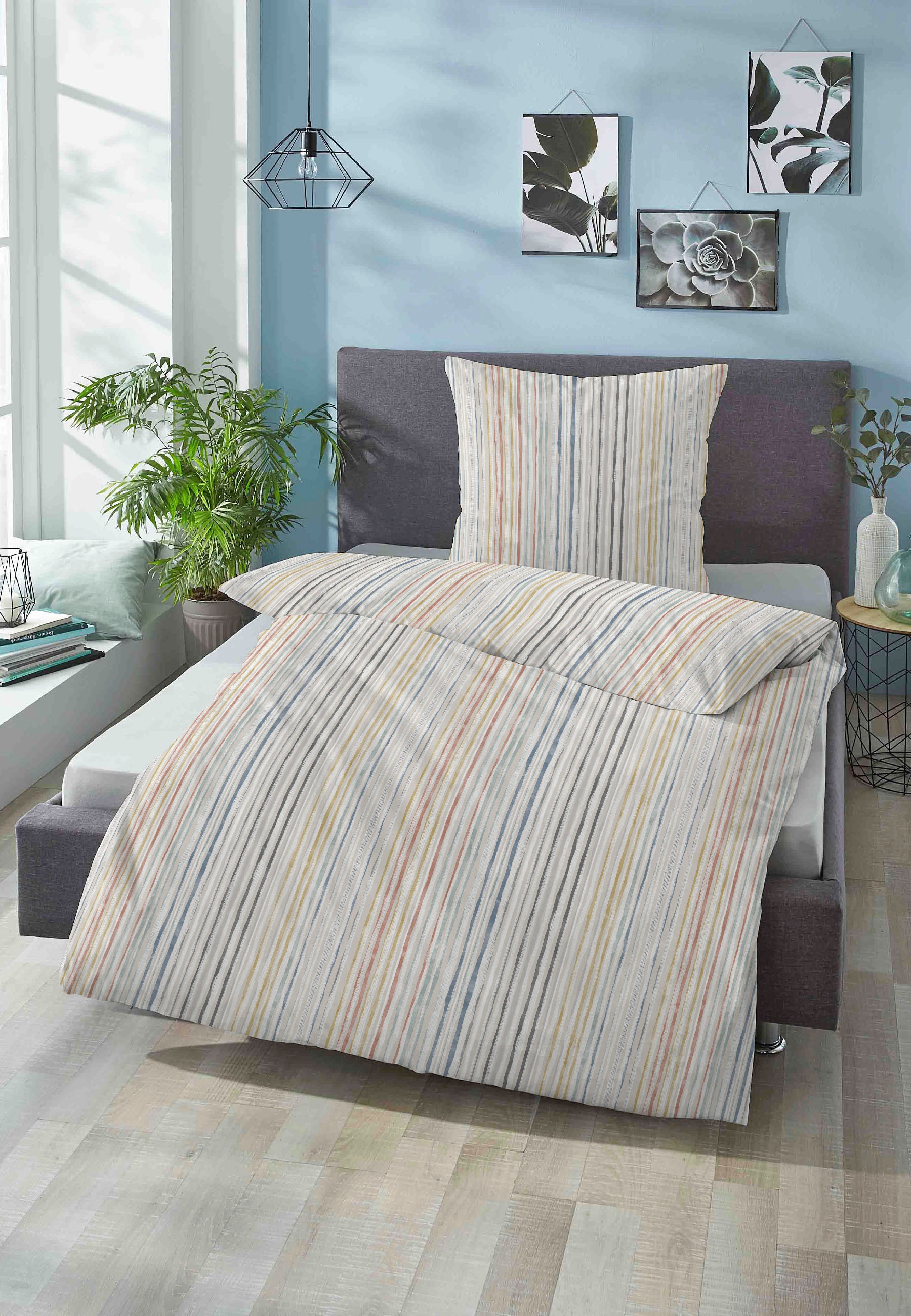 Biberna Bettwäsche »Melina« 2 Stk. feiner Glanz + weicher Griff, pflegeleicht, ganzjährig einsetzbar, RV