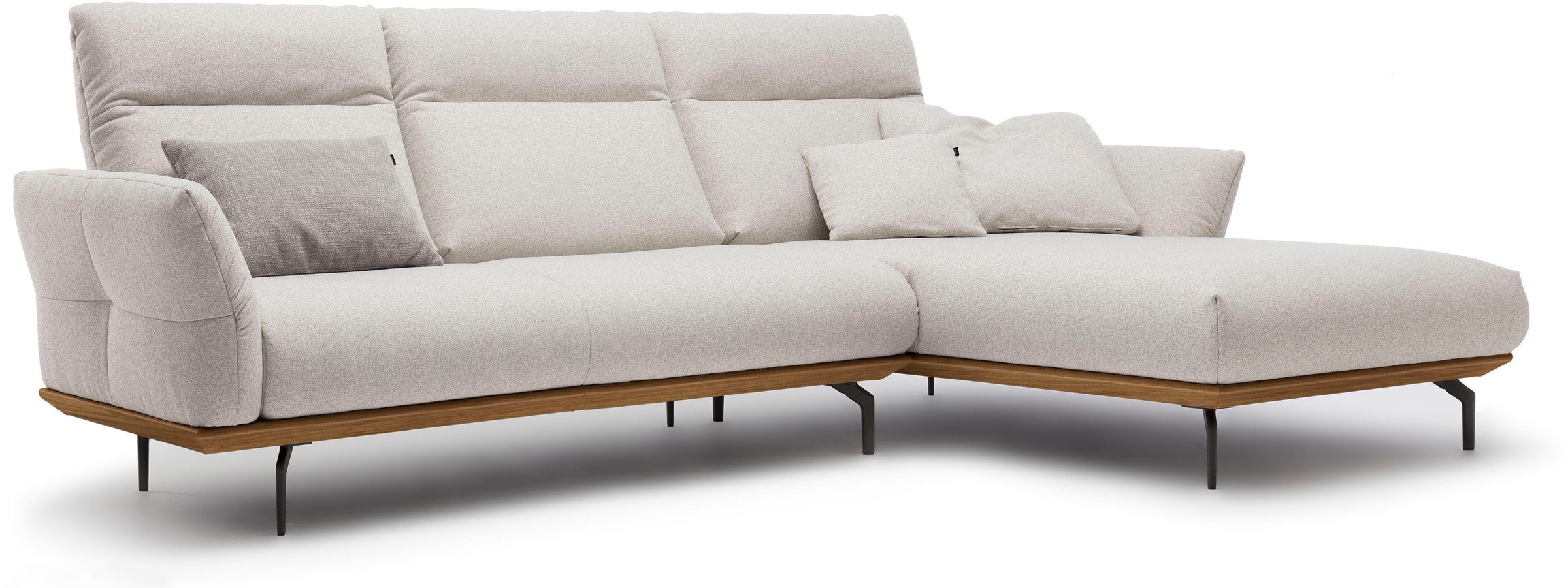 Creation BY ROLF BENZ Ecksofa »CR.460«, Sockel in Nussbaum, Winkelfüße in U günstig online kaufen