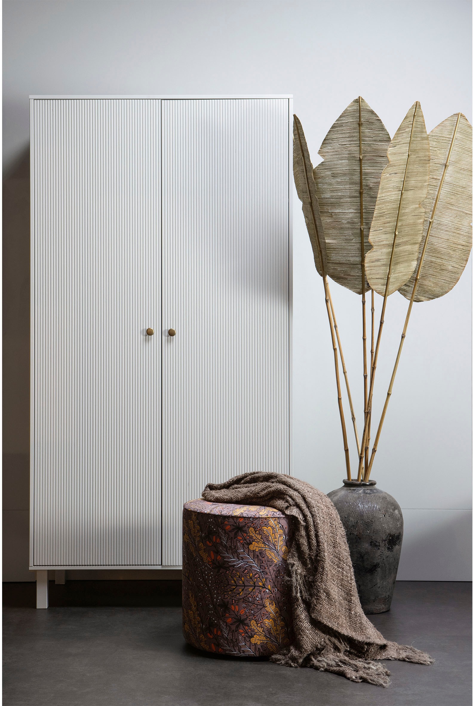 WOOOD Garderobenschrank »Madu«, mit Kleiderstange, aus Kiefernholz, H 195 cm x B 100 cm