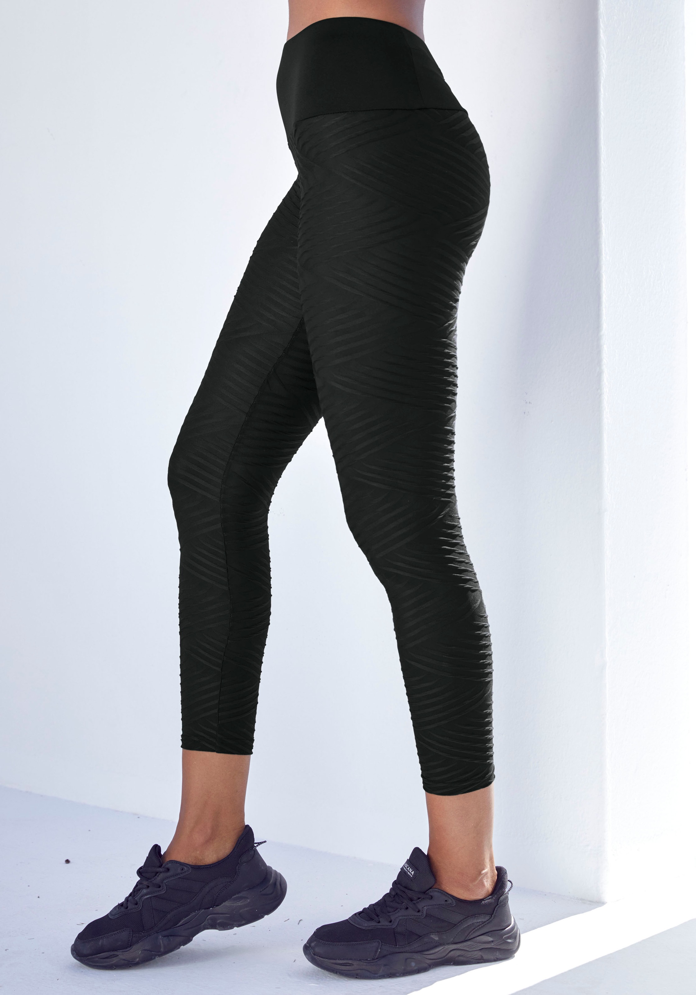 »-Sportleggings«, ACTIVE Leggings LASCANA Loungewear kaufen 3D-Struktur, mit
