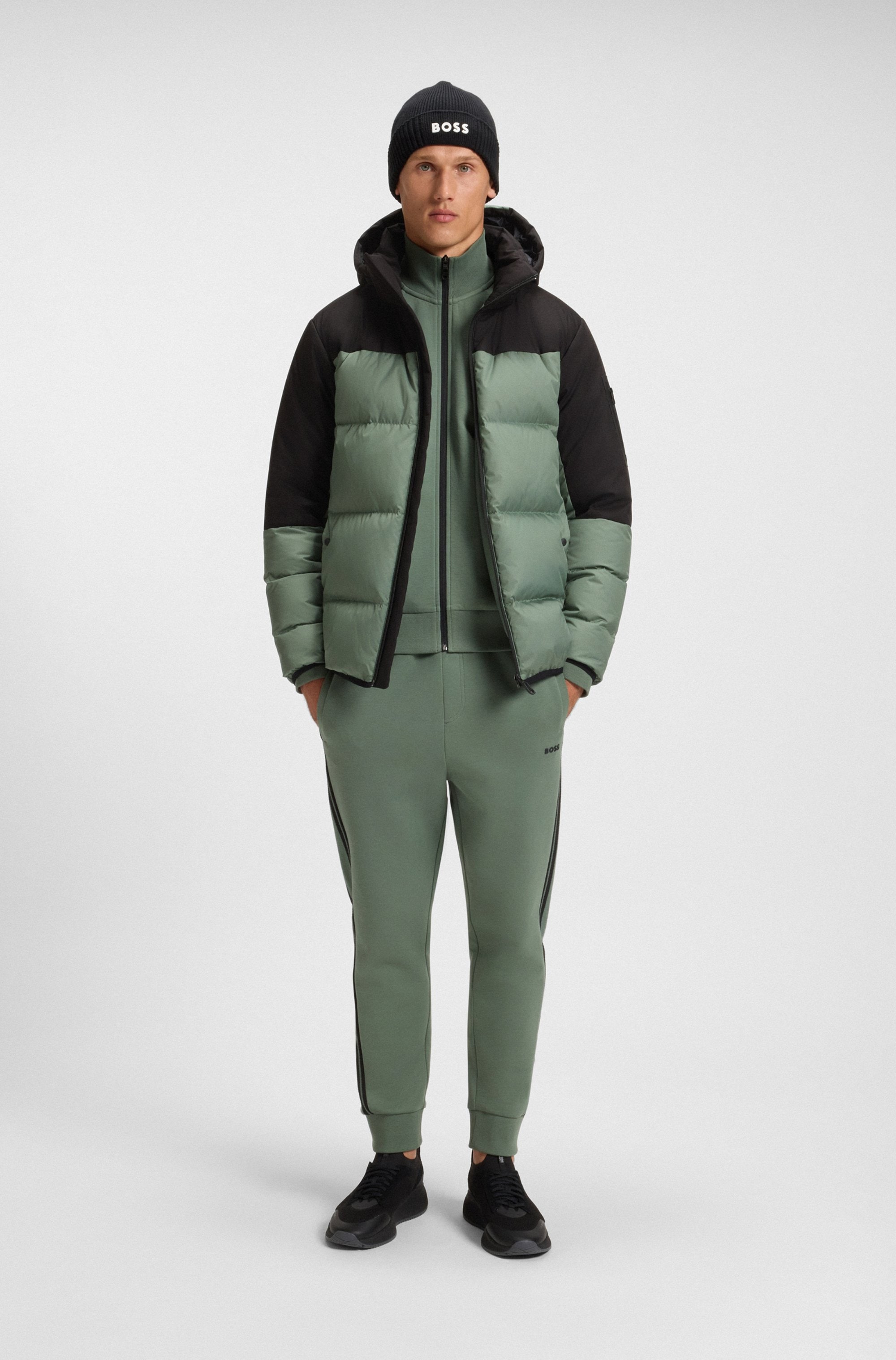 BOSS GREEN Daunenjacke mit Kapuze abnehmbare Kapuze, Regular Fit, warm wattiert