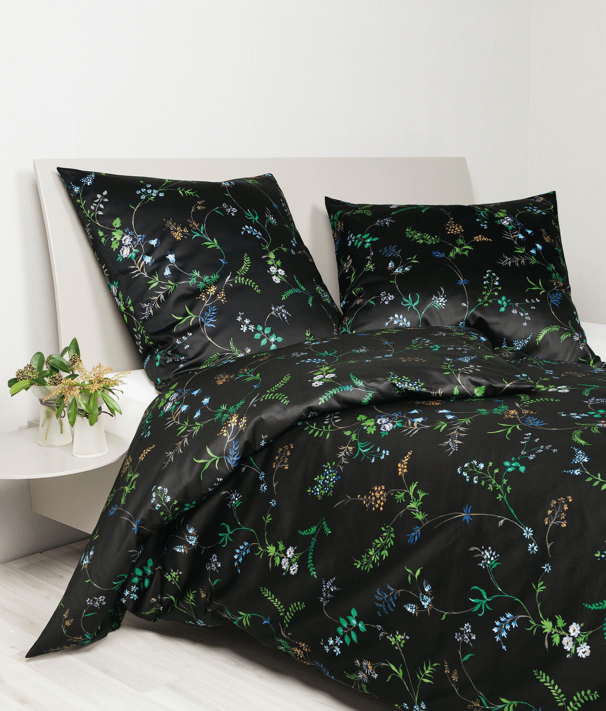 Janine Janine Mako-Satin Bettwäsche moments 98094 nachtschattengrün oliv Gr günstig online kaufen