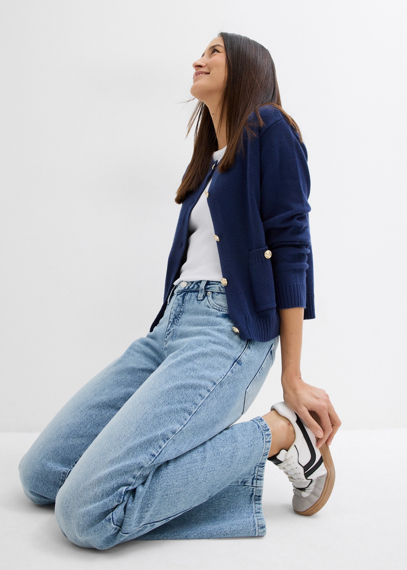 bonprix Weite Jeans 1 mittlere Bundhöhe, aus festem Baumwoll-Denim, mit Zip Fly und Knopf