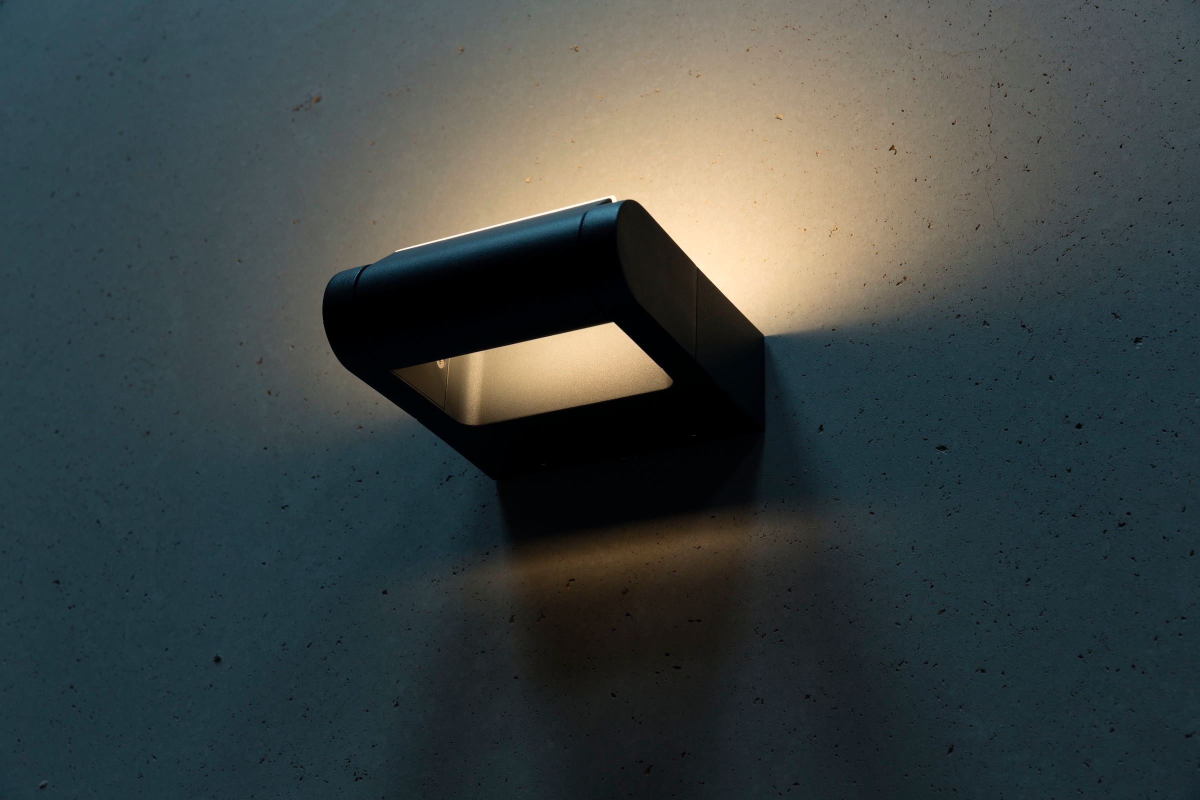 HEITRONIC LED schwenkbar Außen-Wandleuchte flammig-flammig, Wandlampe, Leuchteinheit »Estilo«, Rechnung auf bestellen 1 Außenleuchte