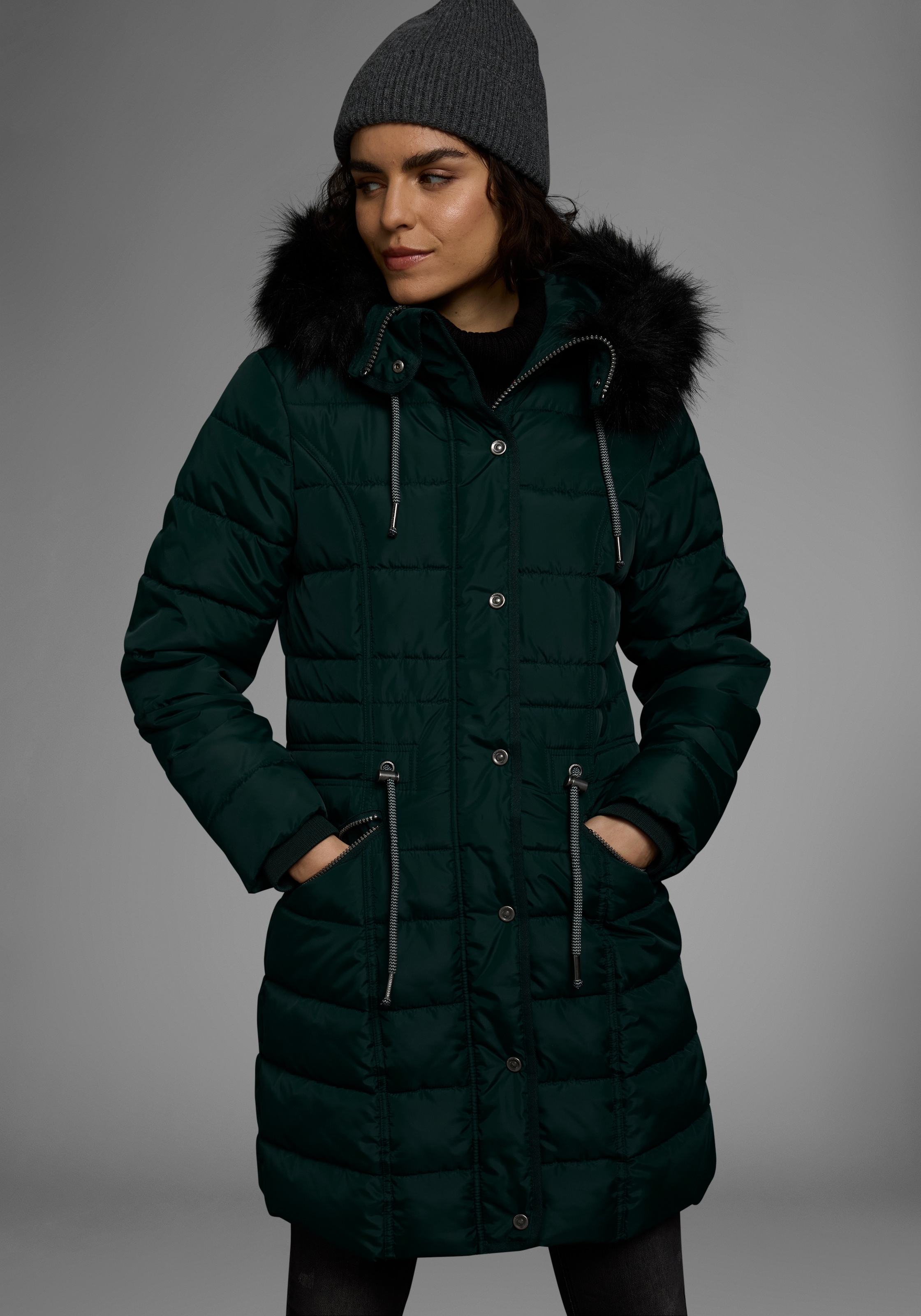 KangaROOS Steppjacke, mit Kapuze, figurbetonter Schnitt, mit Reißverschlusstaschen