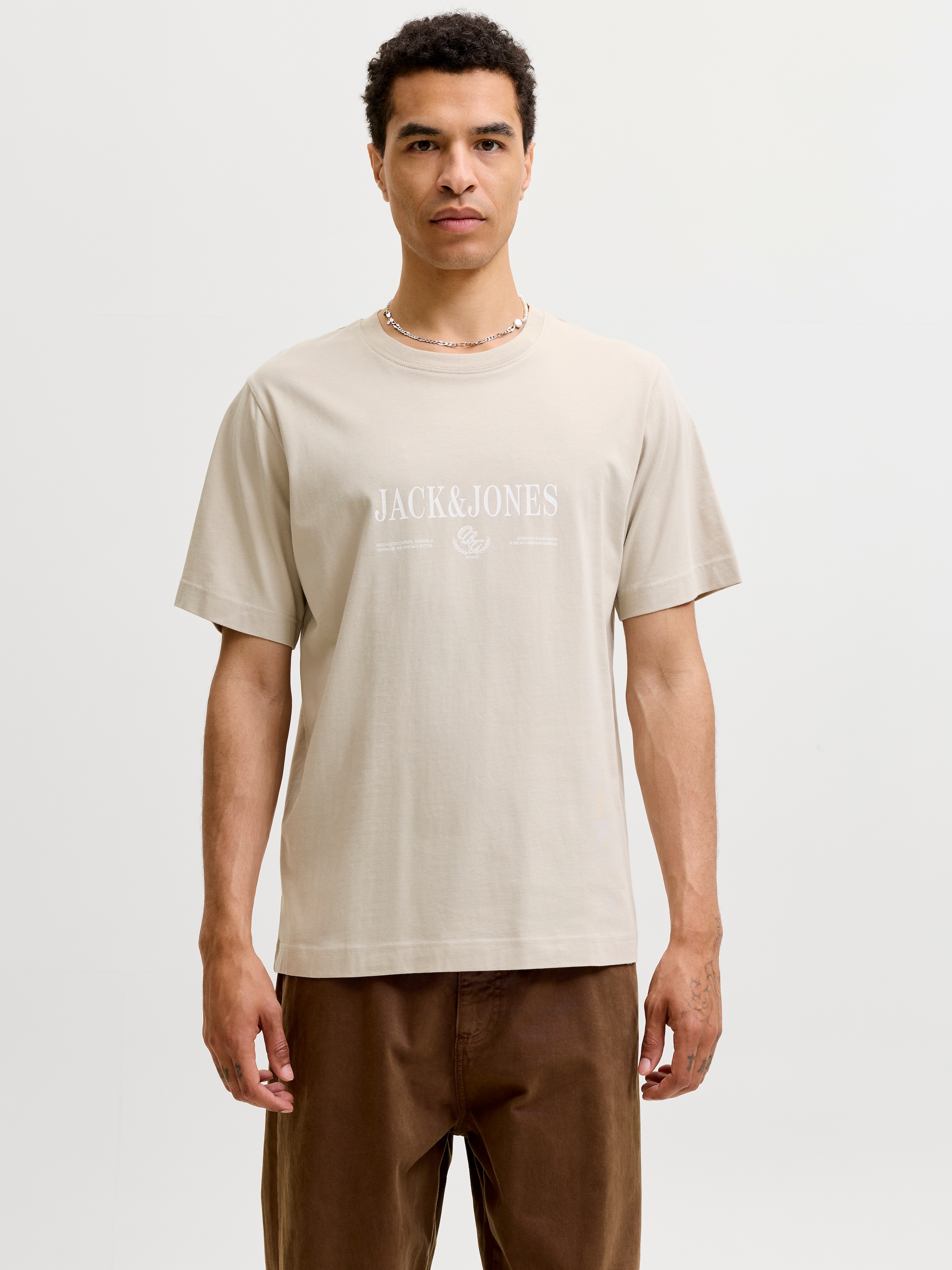 Jack & Jones T-Shirt »JORFREDERIKSBERG BRANDING TEE SS CN FST« Baumwolle, regular fit