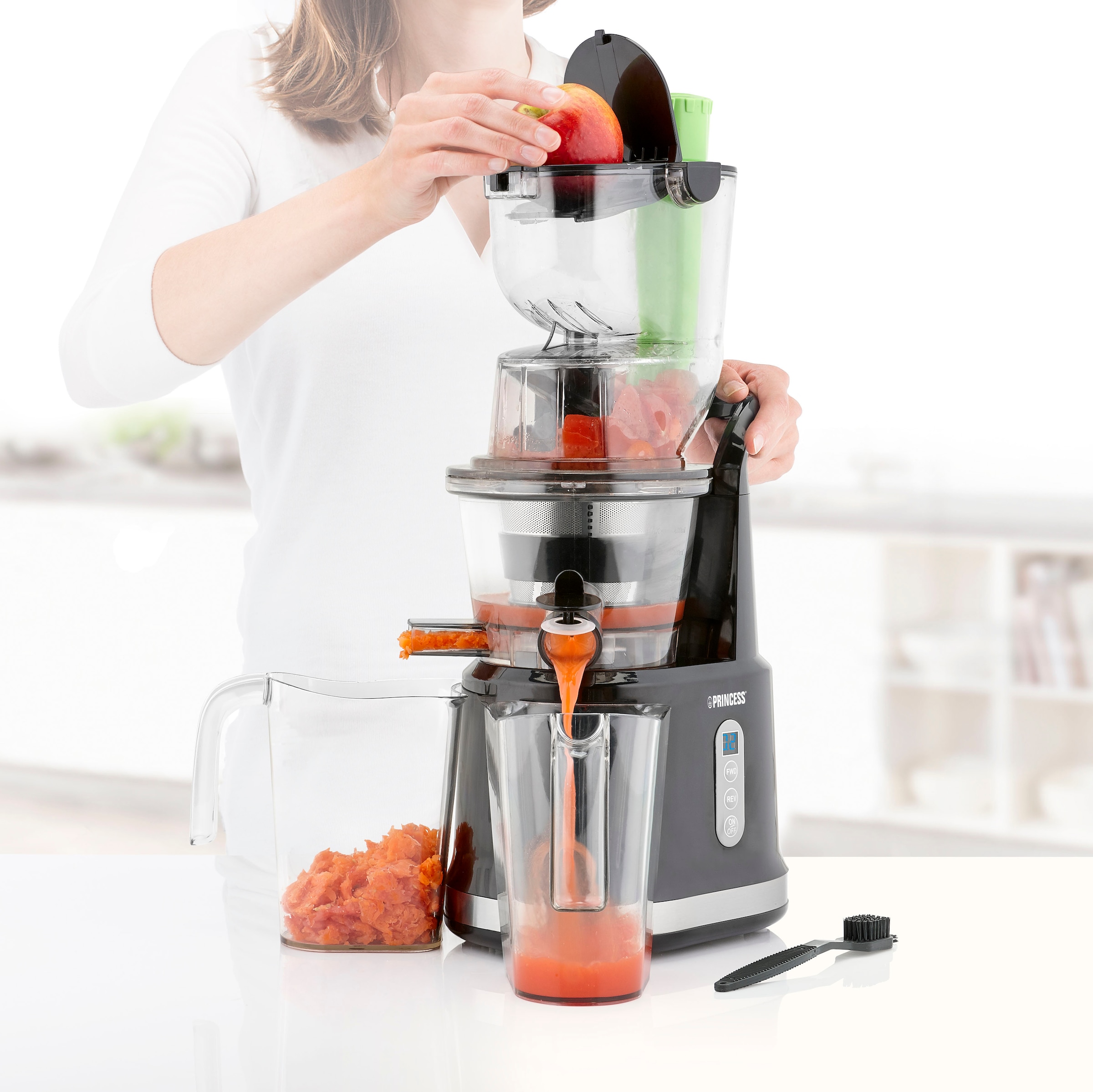 PRINCESS Entsafter »202045«, 200 W, Easy Fill Slow Juicer – Extra großer Fülltrichter – Hoher Saftertrag