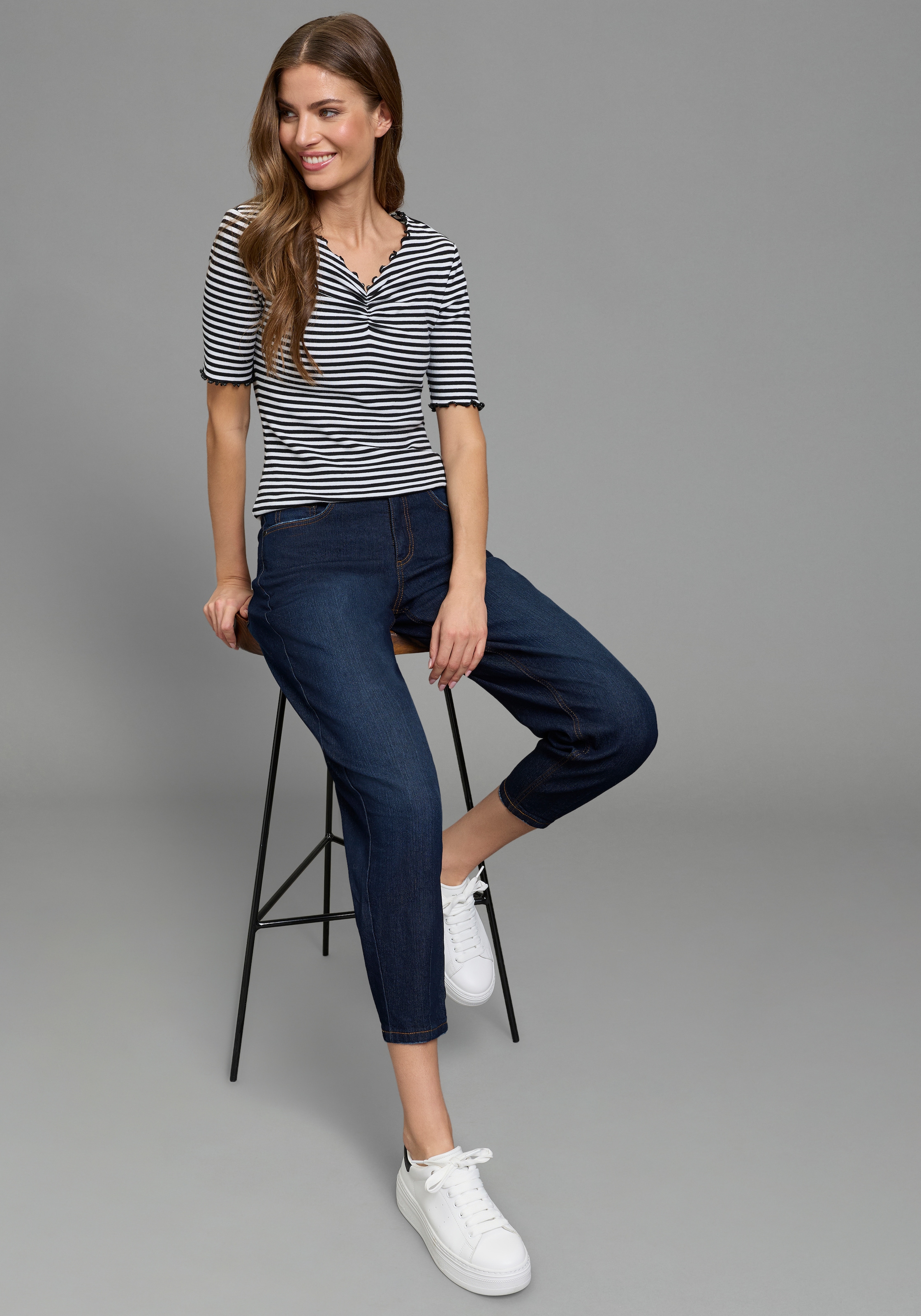 Flashlights T-Shirt im Streifen-Design mit Rüschen