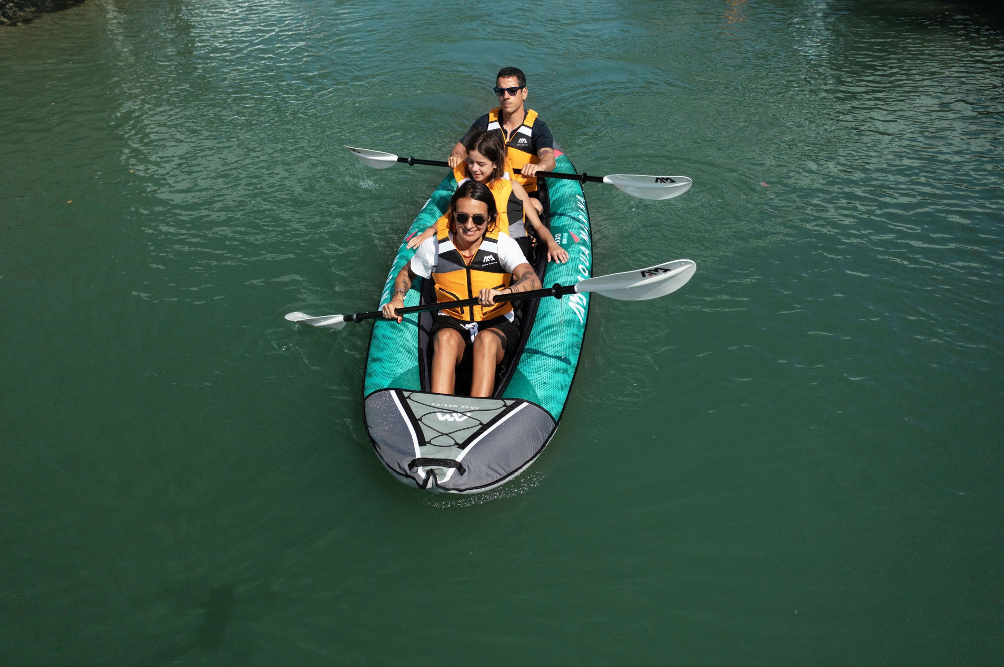 Aqua Marina Schlauchboot, (Set, 9 St., mit 2 Paddeln und Luftpumpe), Komplett Set mit Tragerucksack und Fußpumpe