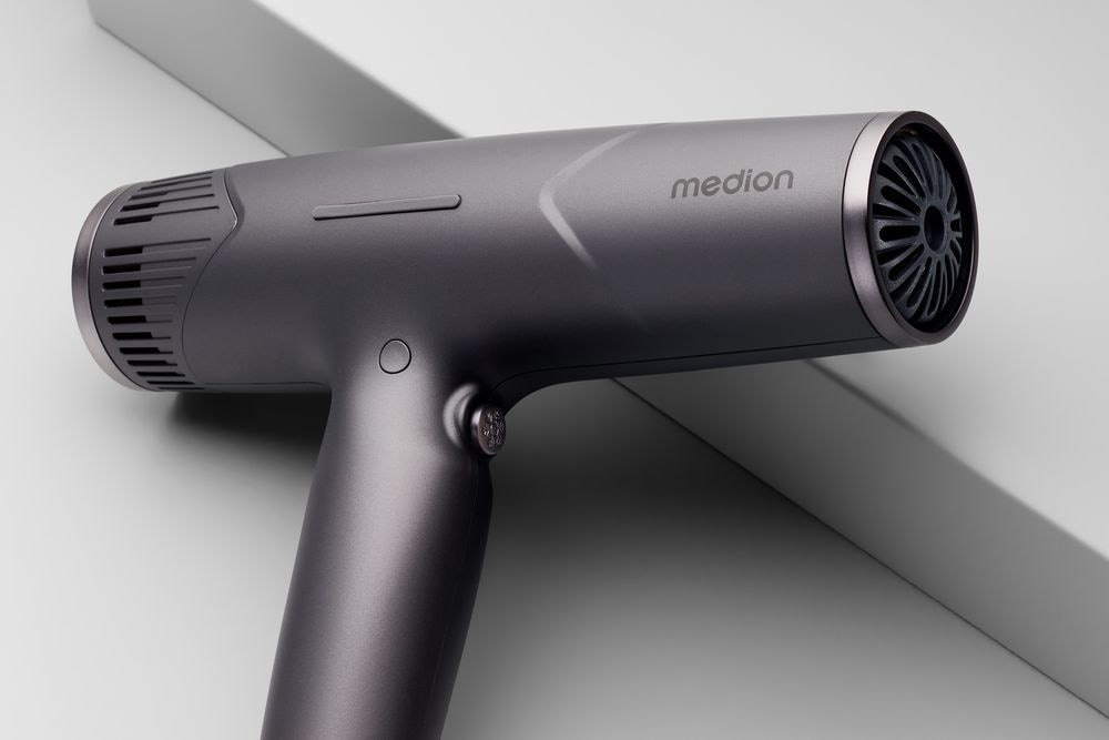 Medion® Ionic-Haartrockner »HD2 (MD19984)«, 1500 W, 3 Aufsätze, Selbstreinigungsfunktion, je 3 Temperatur- und Luftstromstufen