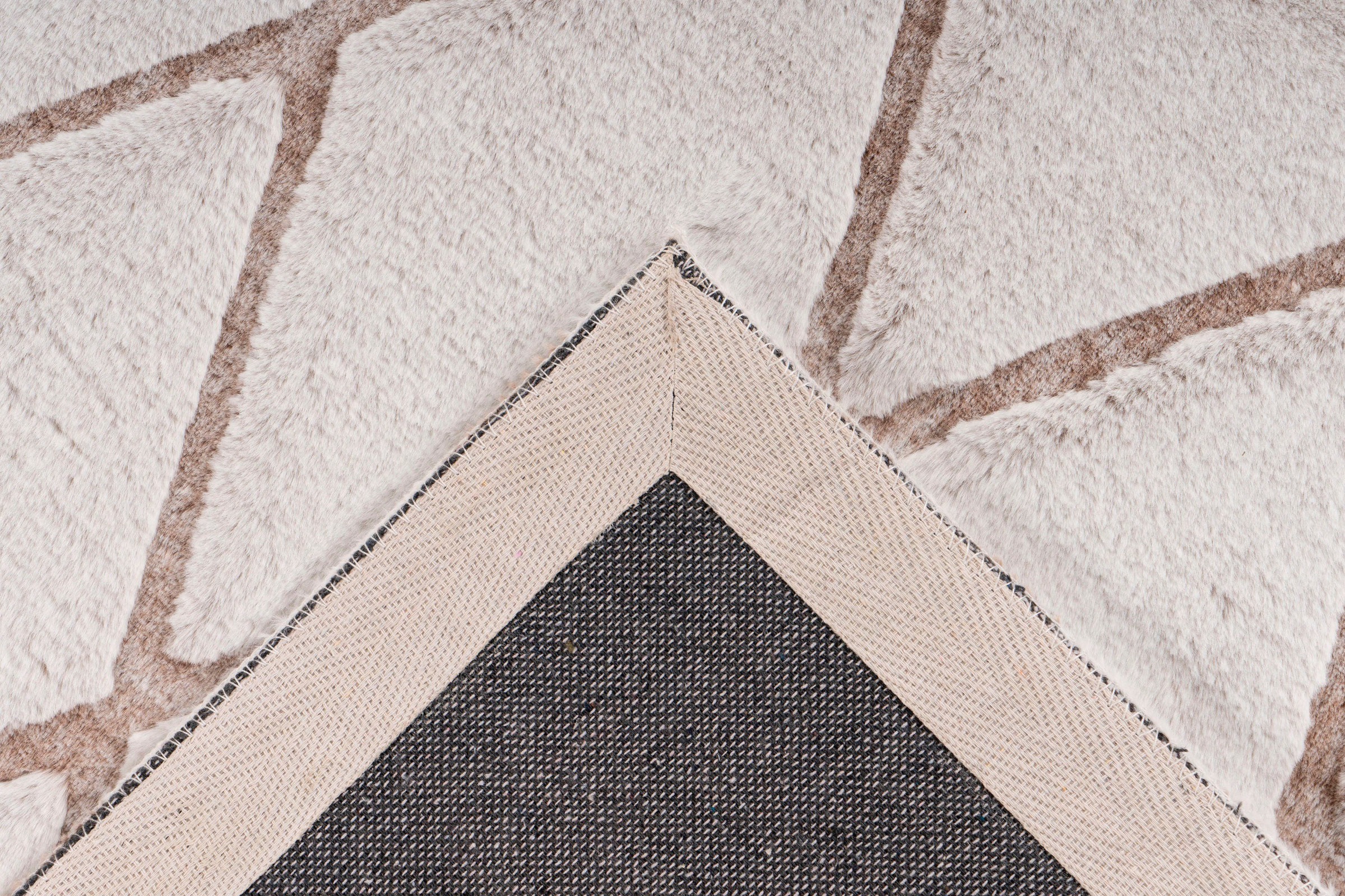calo-deluxe Teppich »Jardan-2000«, rechteckig, 20 mm Höhe, besonders weich durch Microfaser, Rauten-Design