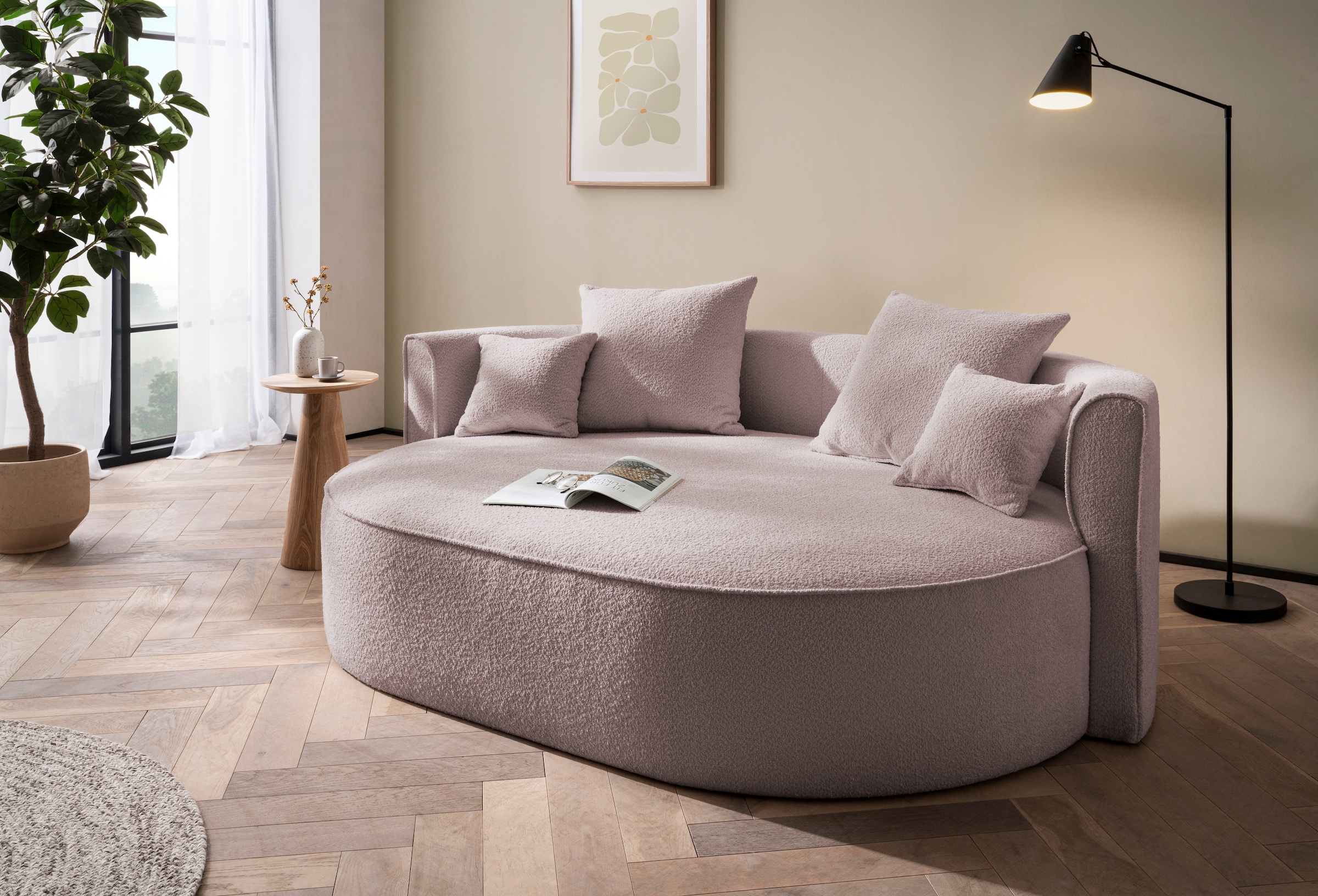LeGer Home by Lena Gercke 2,5-Sitzer »ISALIE, rundes Loungesofa, mit Kissen, perfekt gepolstert«, moderne Stoffe, mit 4 Zierkissen, extra große Sitzfläche