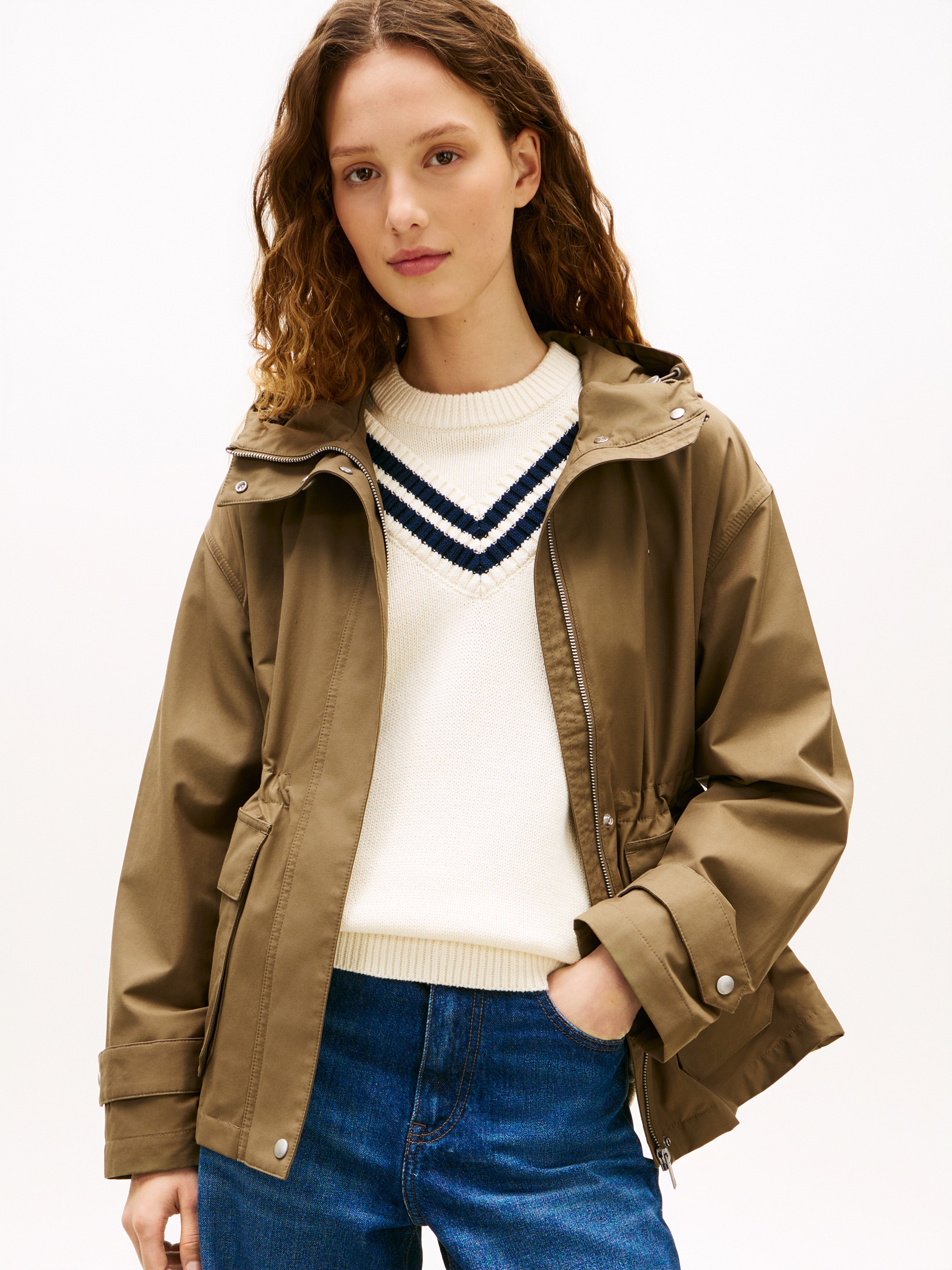 Tommy Hilfiger Outdoorjacke »COTTON NYLON UTILITY SHORT PARKA« mit Kapuze mit verdecktem Reißverschluss