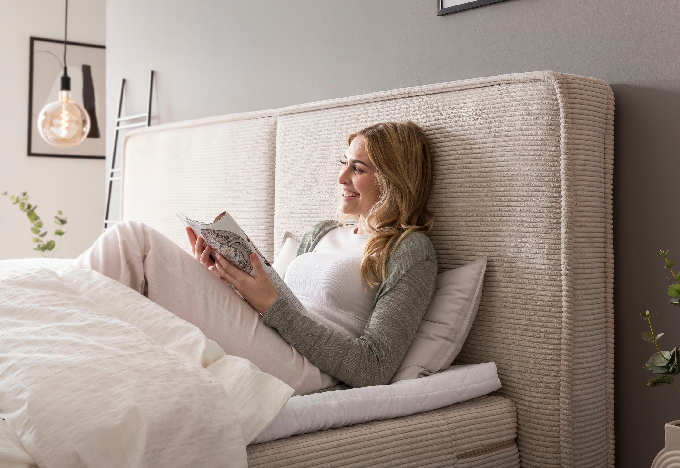 Home affaire Boxspringbett »SHERWOOD Cord Hotelbett, Polsterbett Premiumbett Boxbett«, (Bestseller Otto´s Choice Luxusbett in 4 Breiten), Hochwertiger Cord,weiche Velours-Struktur, mit premium Topper