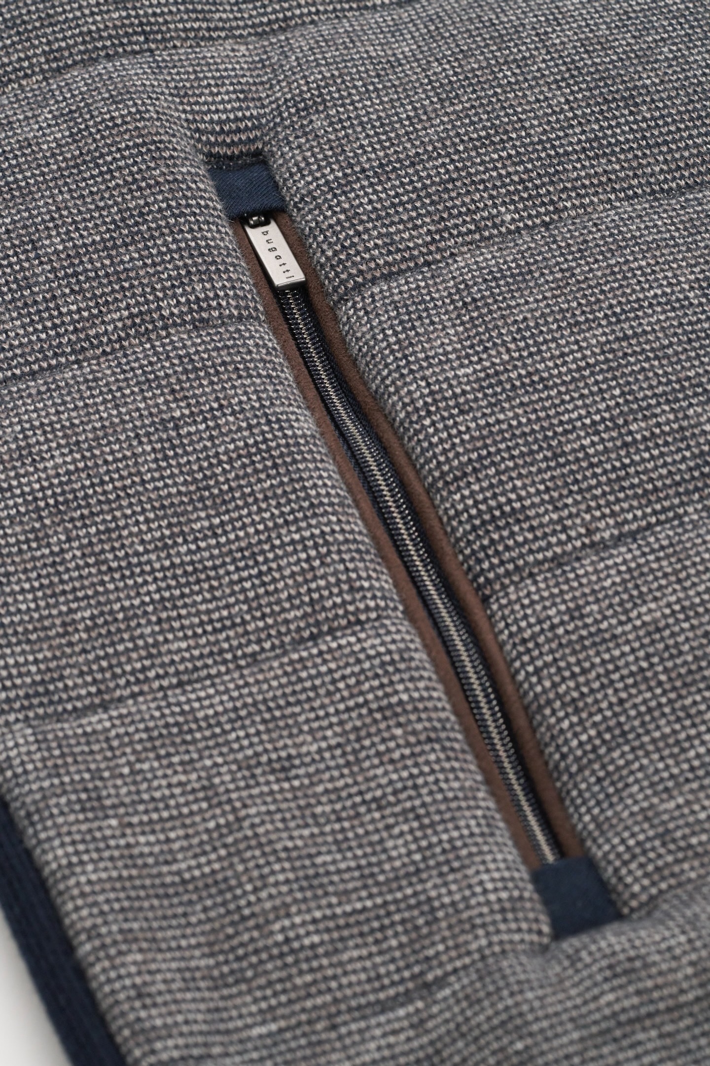 bugatti Sweatjacke, aus 100 % Baumwolle