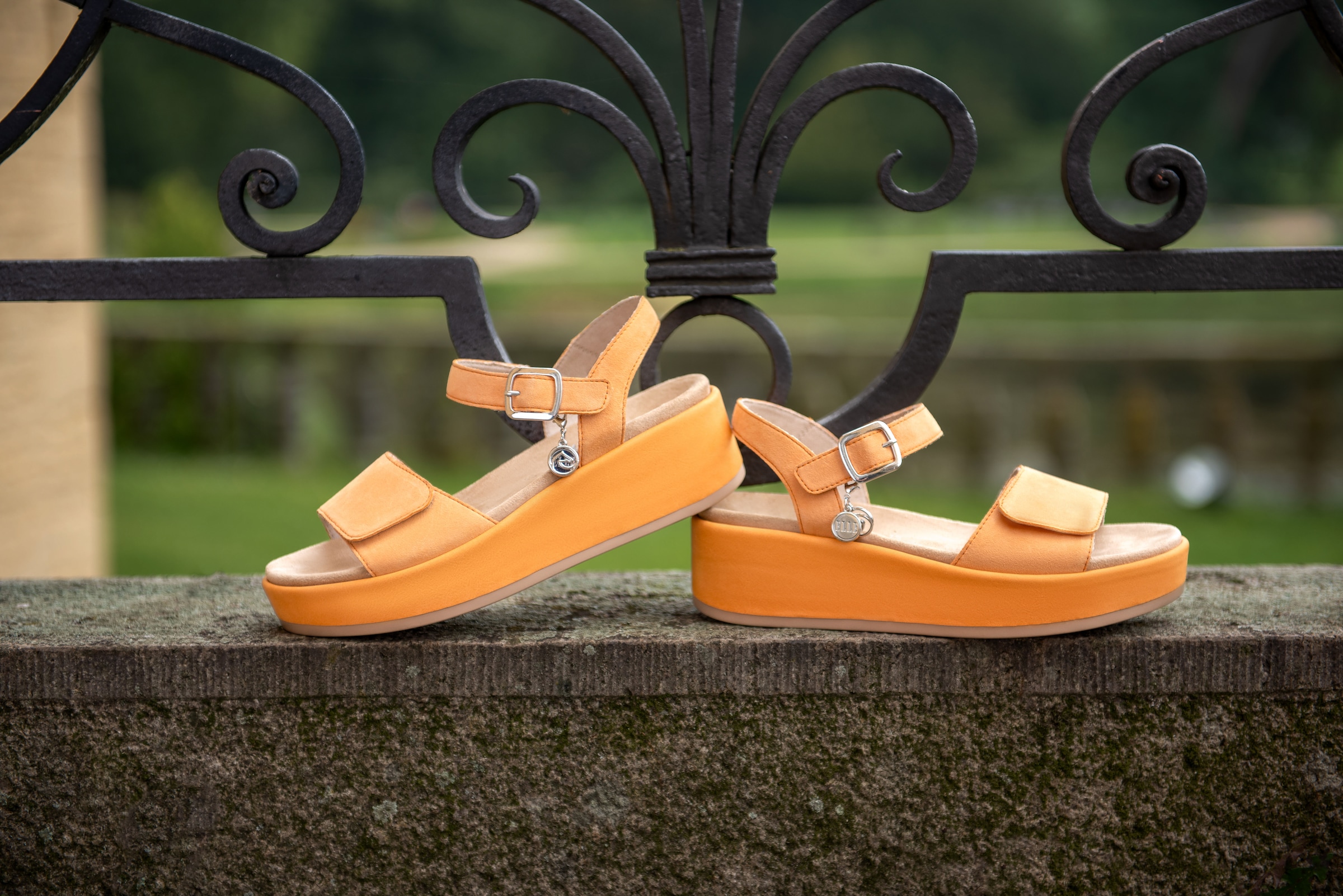 Remonte Keilsandalette »ELLE-Collection«, Sommerschuh, Sandale, Keilabsatz, mit Soft Foam Ausstattung
