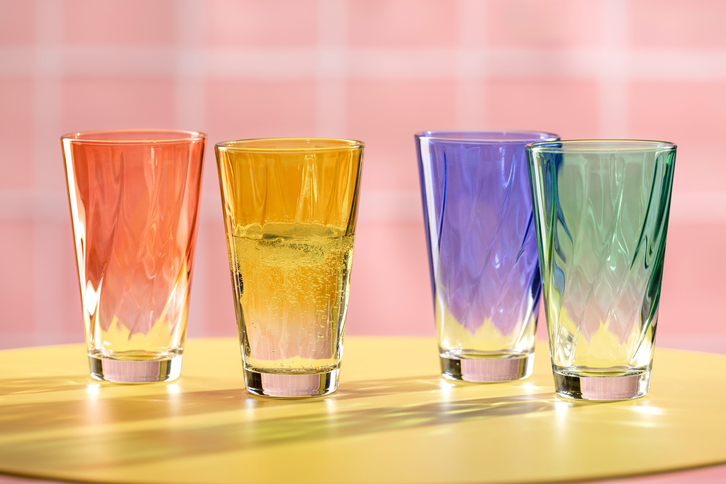 LEONARDO Gläser-Set »Trinkglas, TWIST, 300 ml, 4er-Set«, (Set, 4 tlg.), Longdrinkbecher, spülmaschinengeeignet