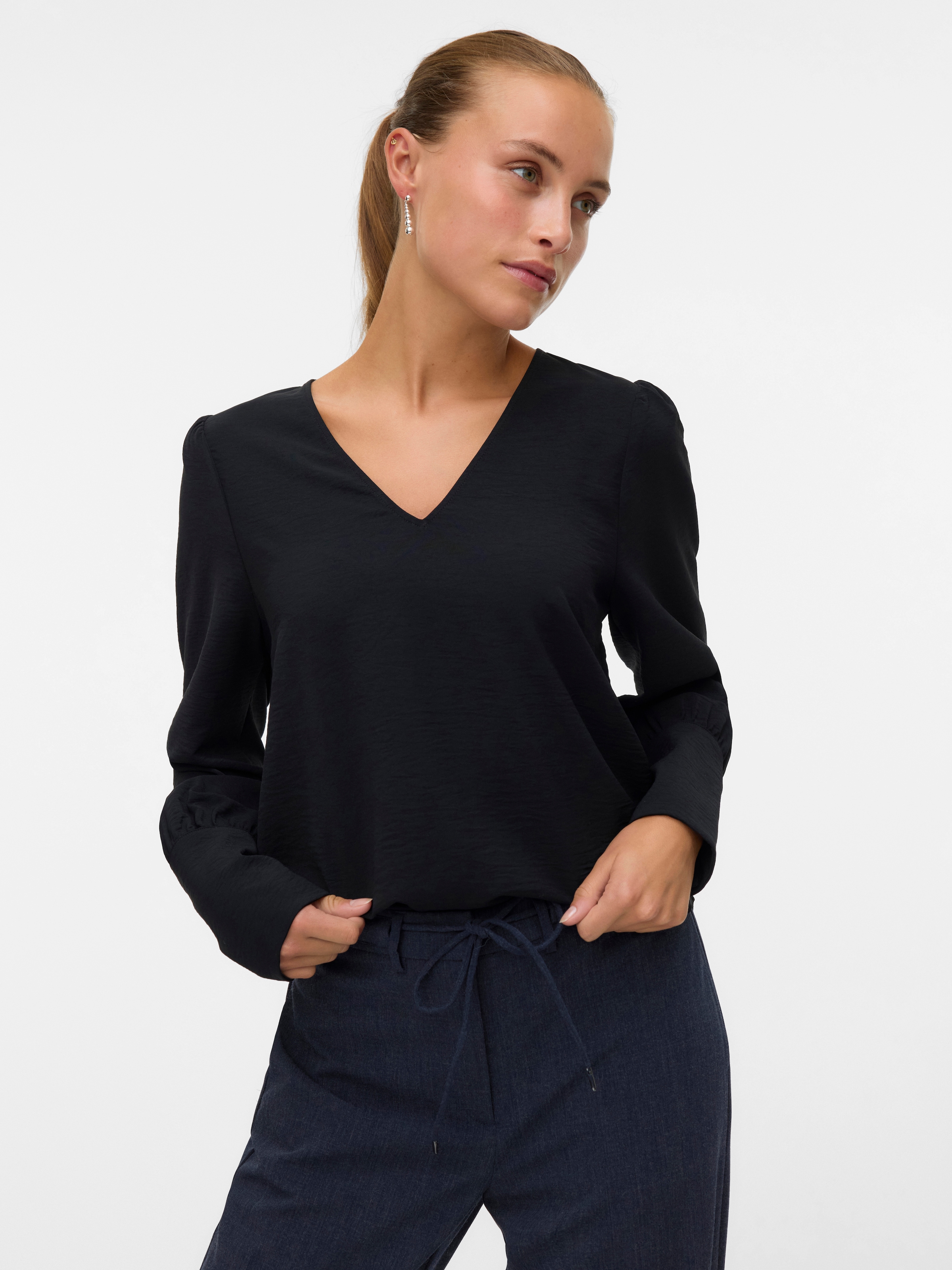 Vero Moda Langarmbluse »VMESME LS V-NECK TOP WVN GA«