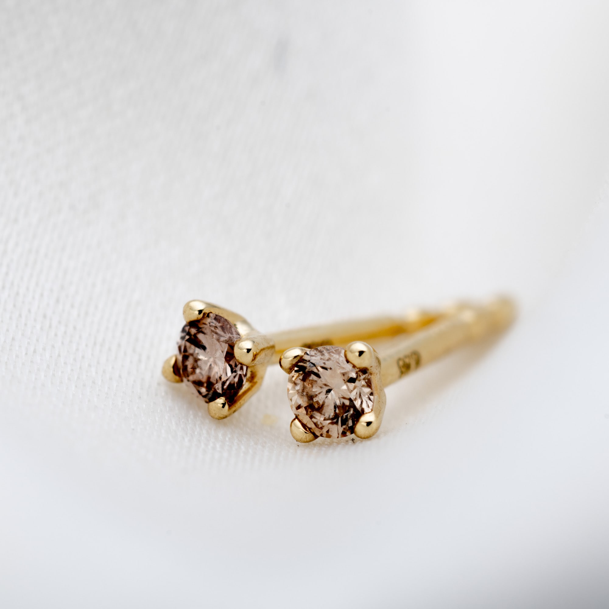 Orolino Paar Ohrstecker »585/- Gelbgold glanz 2 Brill. 0,10ct. braun«