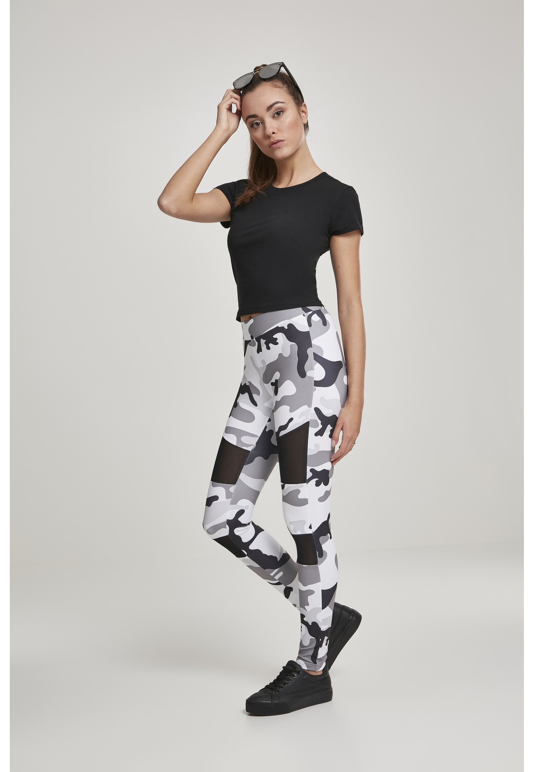 URBAN CLASSICS Leggings »Urban Classics Damen Ladies Camo Tech Mesh Leggings«