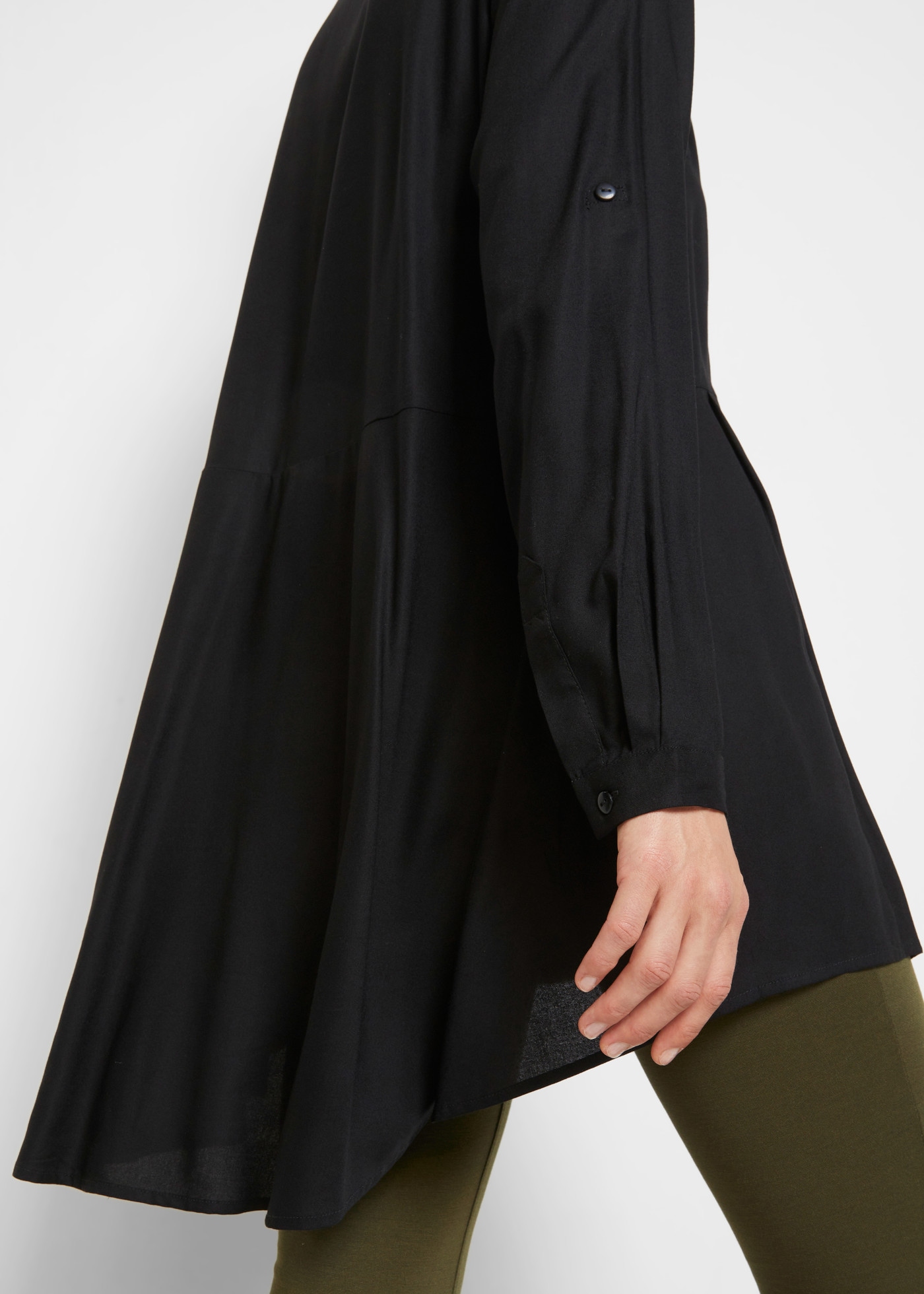 bonprix Longbluse mit Vokuhila-Form, aus fließender Viskose, lässig geschnitten
