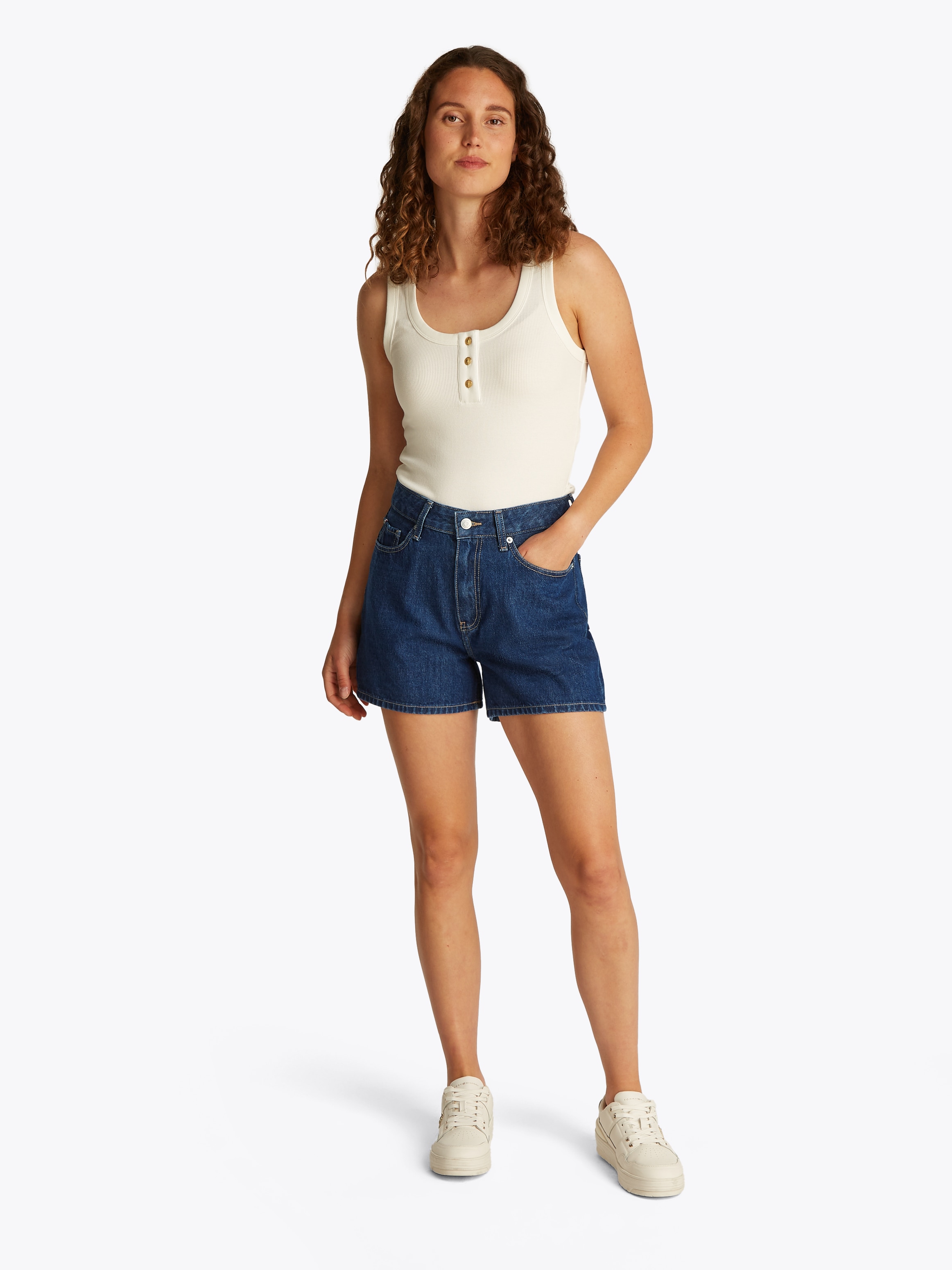 Tommy Hilfiger Shorts »DNM MINI SHORT HW ACE«  mit ausgestelltem Bein