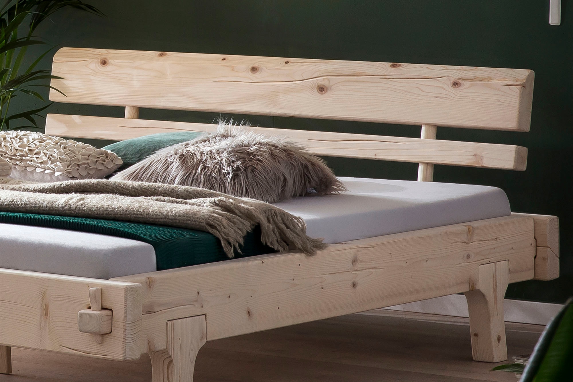 5. Bild von SalesFever Holzbett
