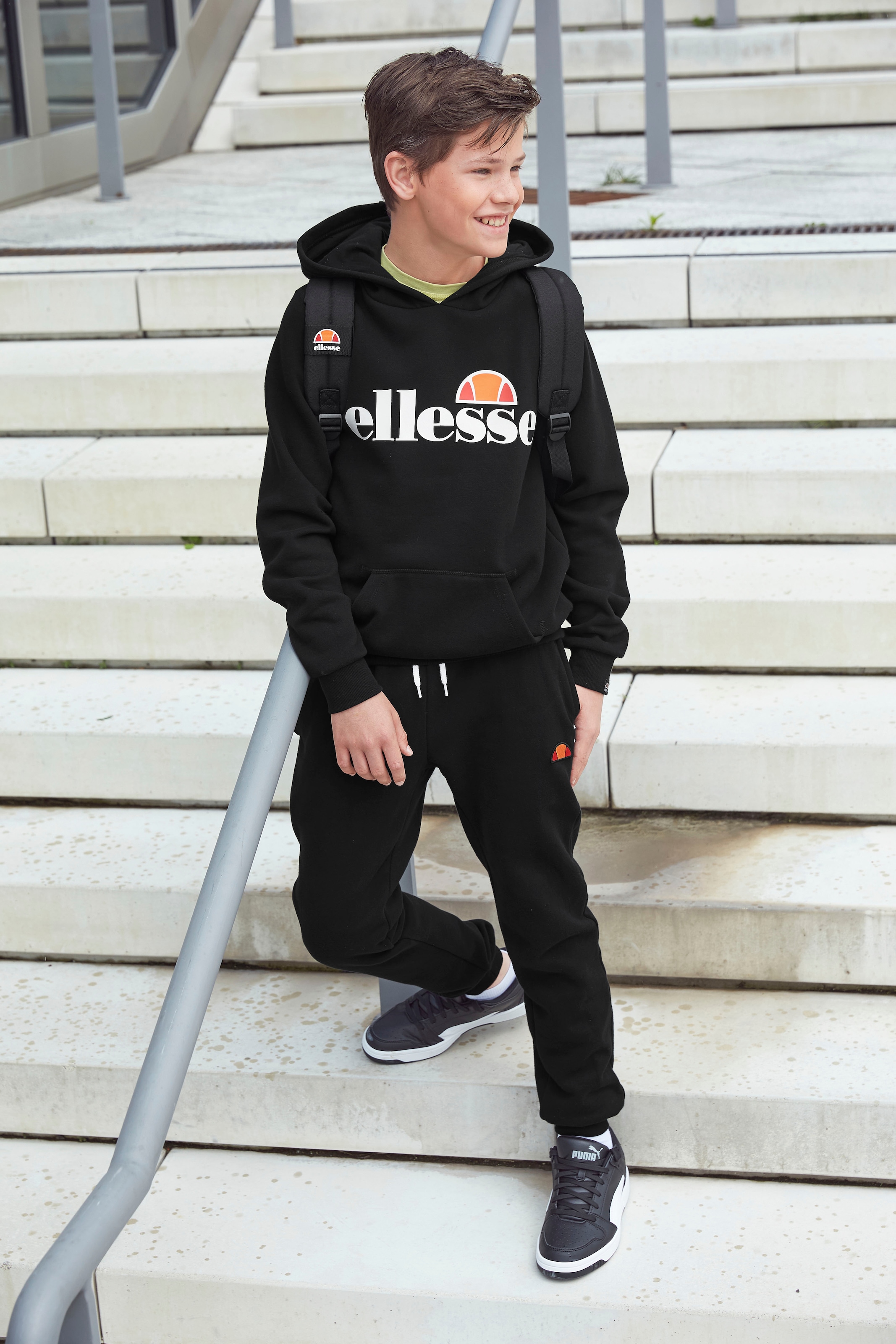 Ellesse Kapuzensweatshirt »JERO OH HOODY JNR - für Kinder«, für Kinder, mit Kängurutasche, aus Baumwolle und Polyester

