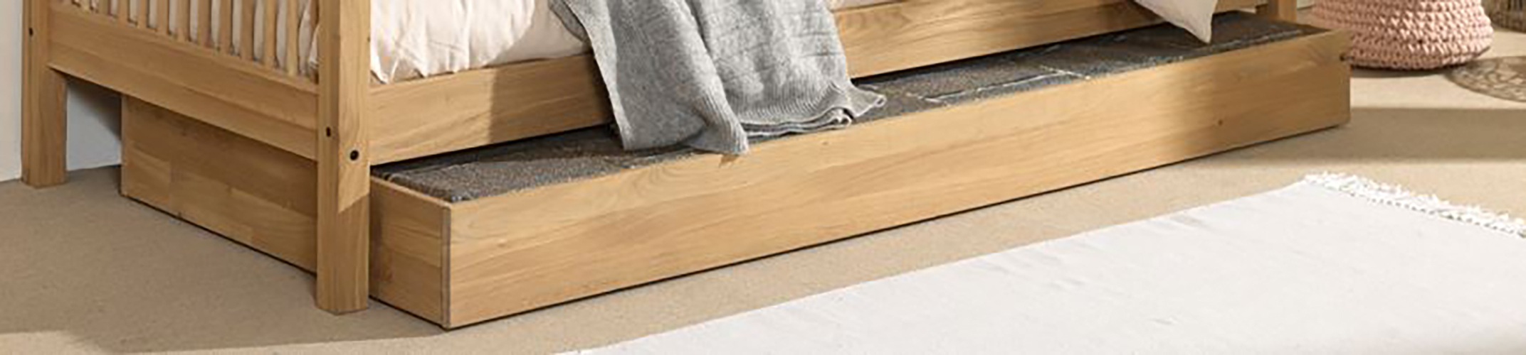Home affaire Bettschubkasten, (Made in Europe), mit Rollenführung, 90x90cm, auch als Stauraum nutzbar, Eiche geölt