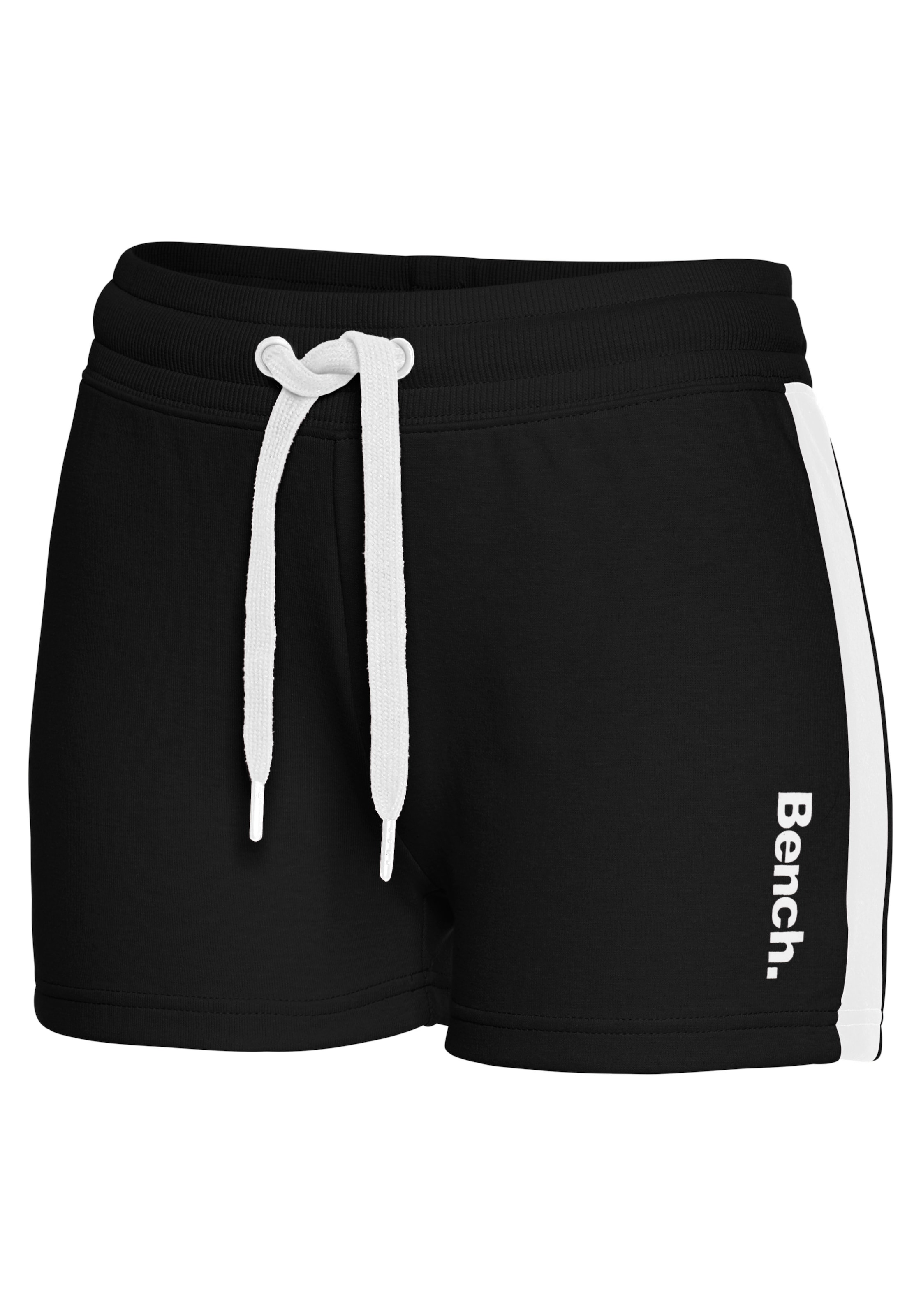 Bench. Loungewear Relaxshorts  mit Seitenstreifen, Loungewear