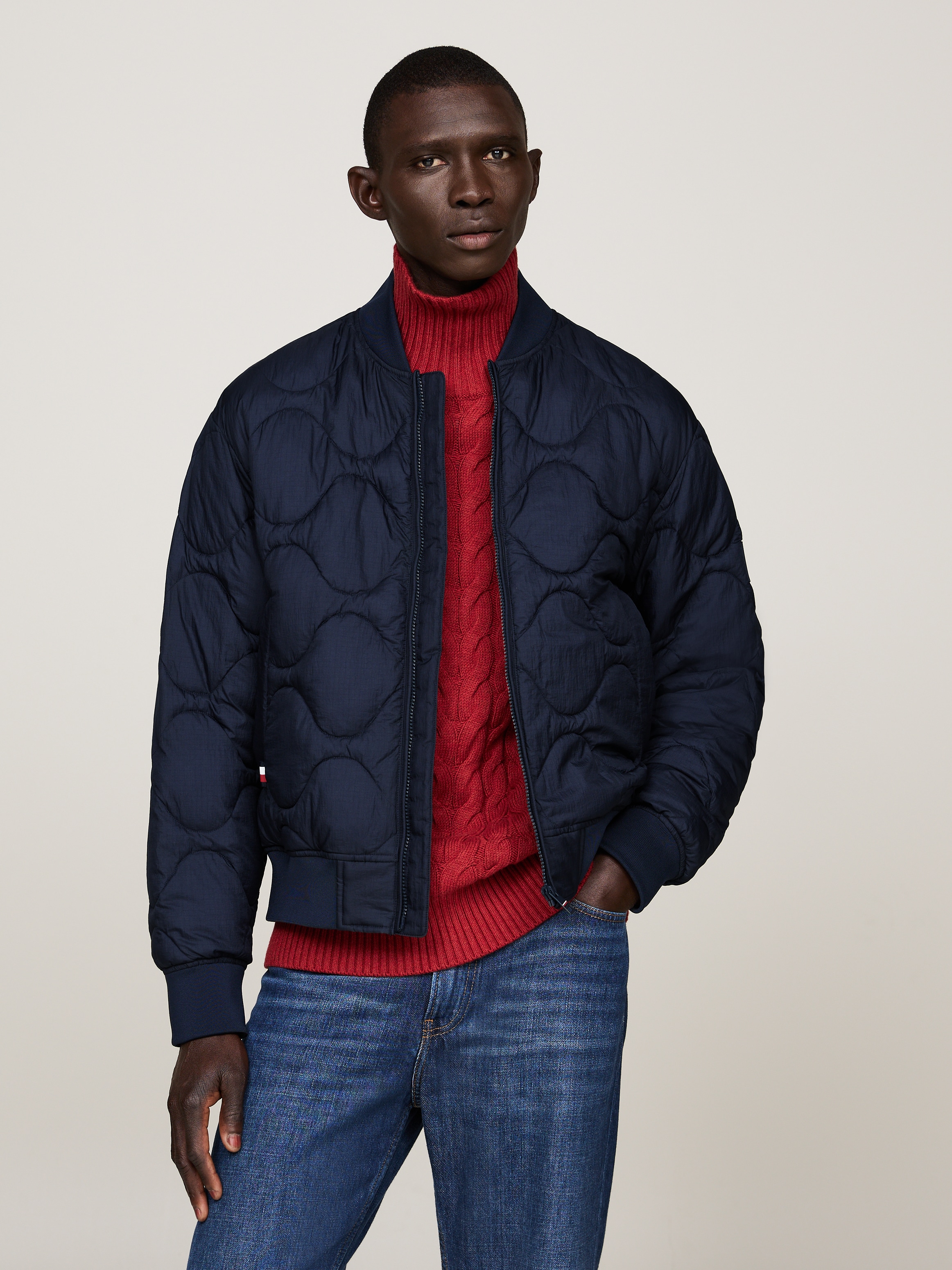 Tommy Hilfiger Steppjacke »ONION QUILTED BOMBER«, ohne Kapuze, mit Stehkragen, modische Steppung