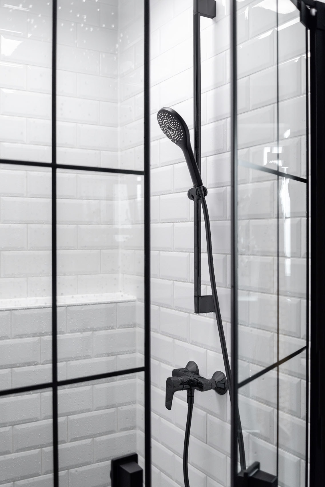 WENKO Handbrause »Watersaving« Schwarz matt, Ø 9,5 cm
