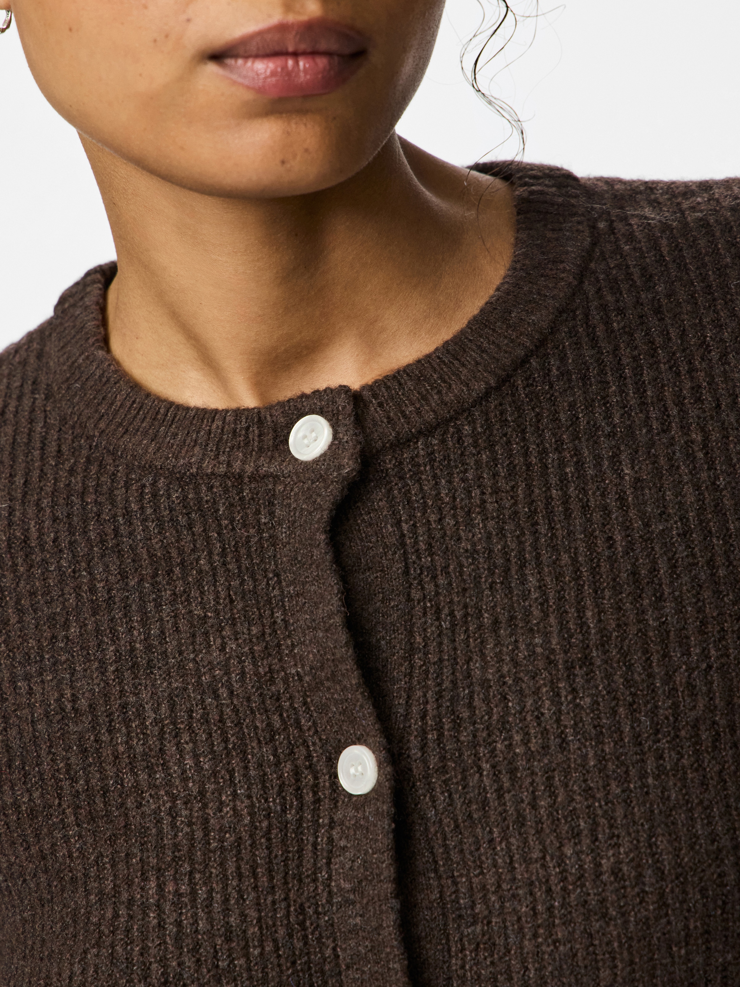 pieces Strickjacke »PCSILLY LS O-NECK KNIT CARDIGAN NOOS BC« Materialmix, regular fit