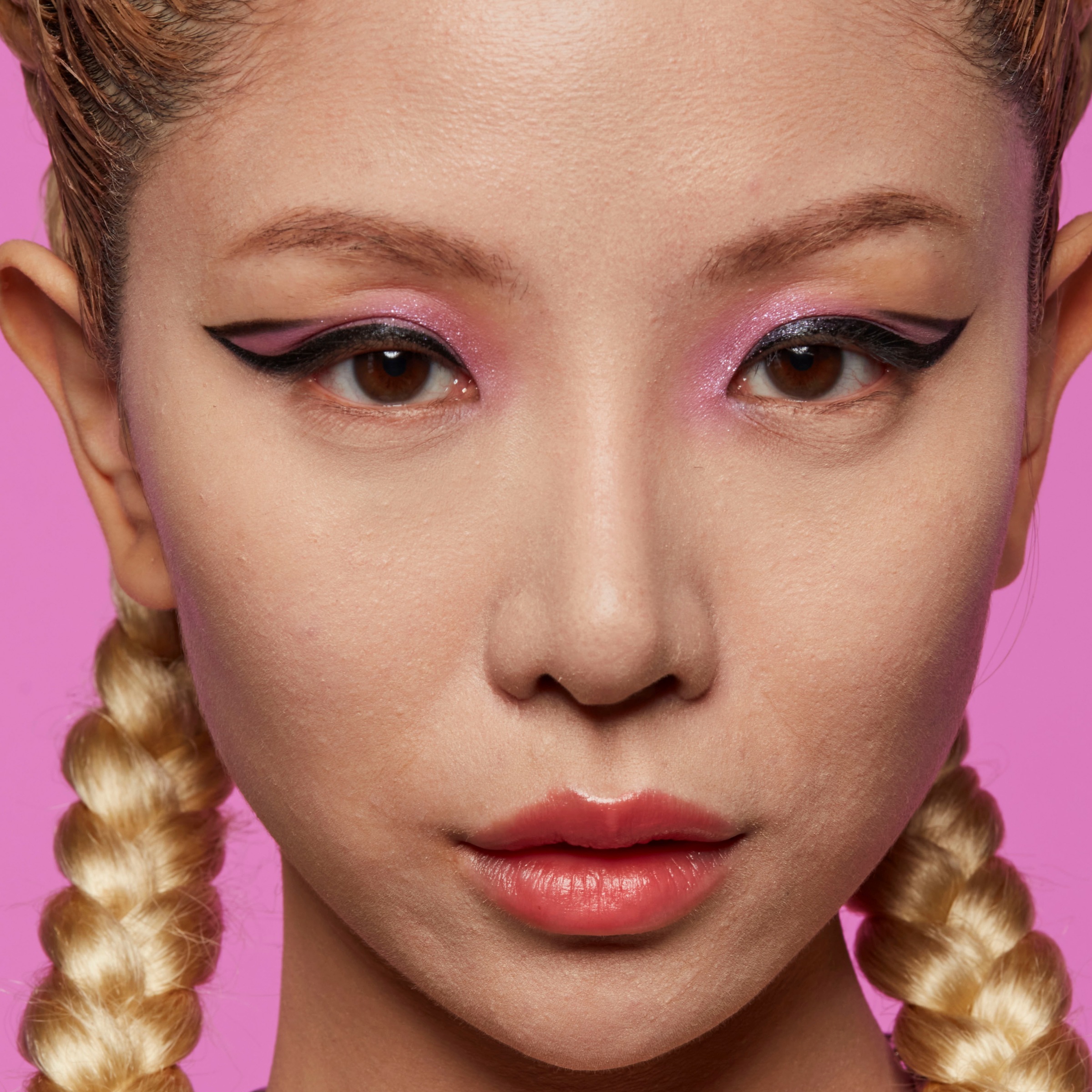 NYX PROFESSIONAL MAKEUP Foundation »BARE WITH ME BLUR SKIN TINT« mit langanhaltender Formel