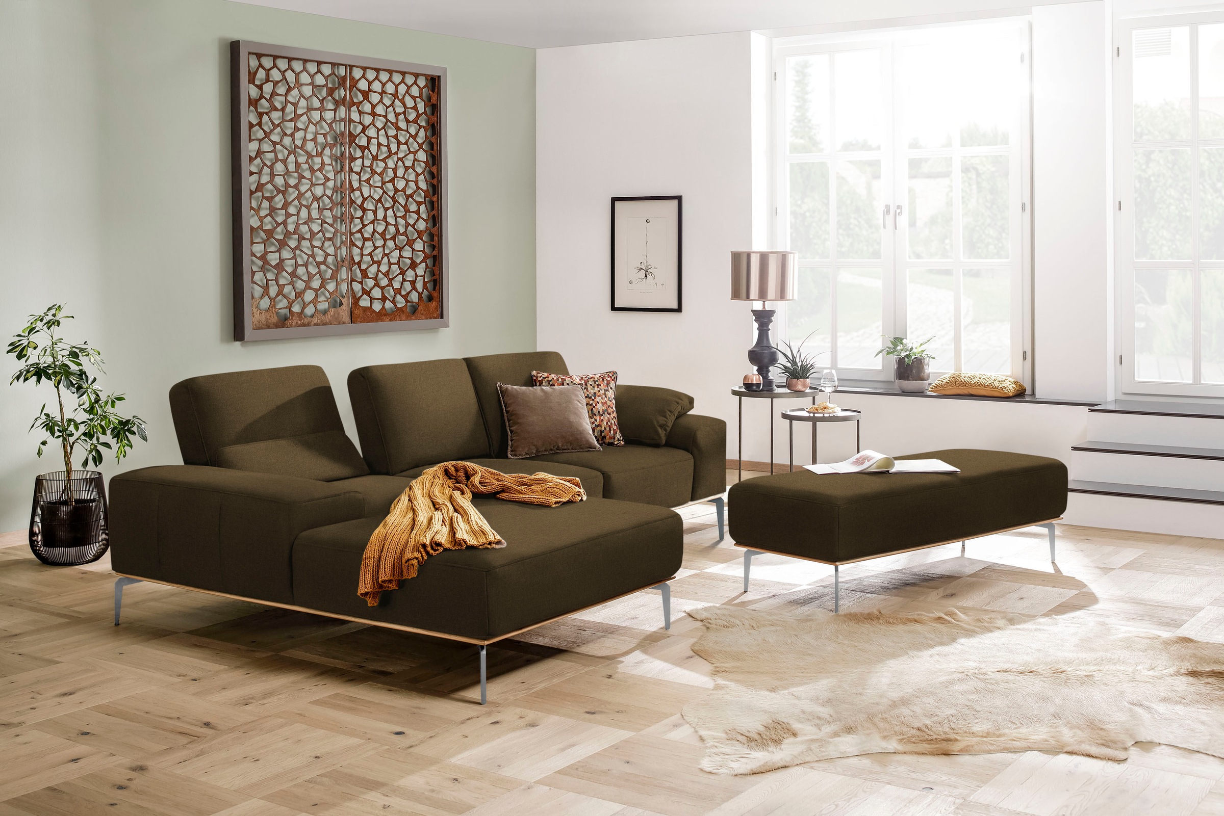 W.SCHILLIG Ecksofa »run, Designsofa mit tollem Sitzkomfort, L-Form«, mit elegantem Holzsockel, Füße in Chrom glänzend, Breite 279 cm