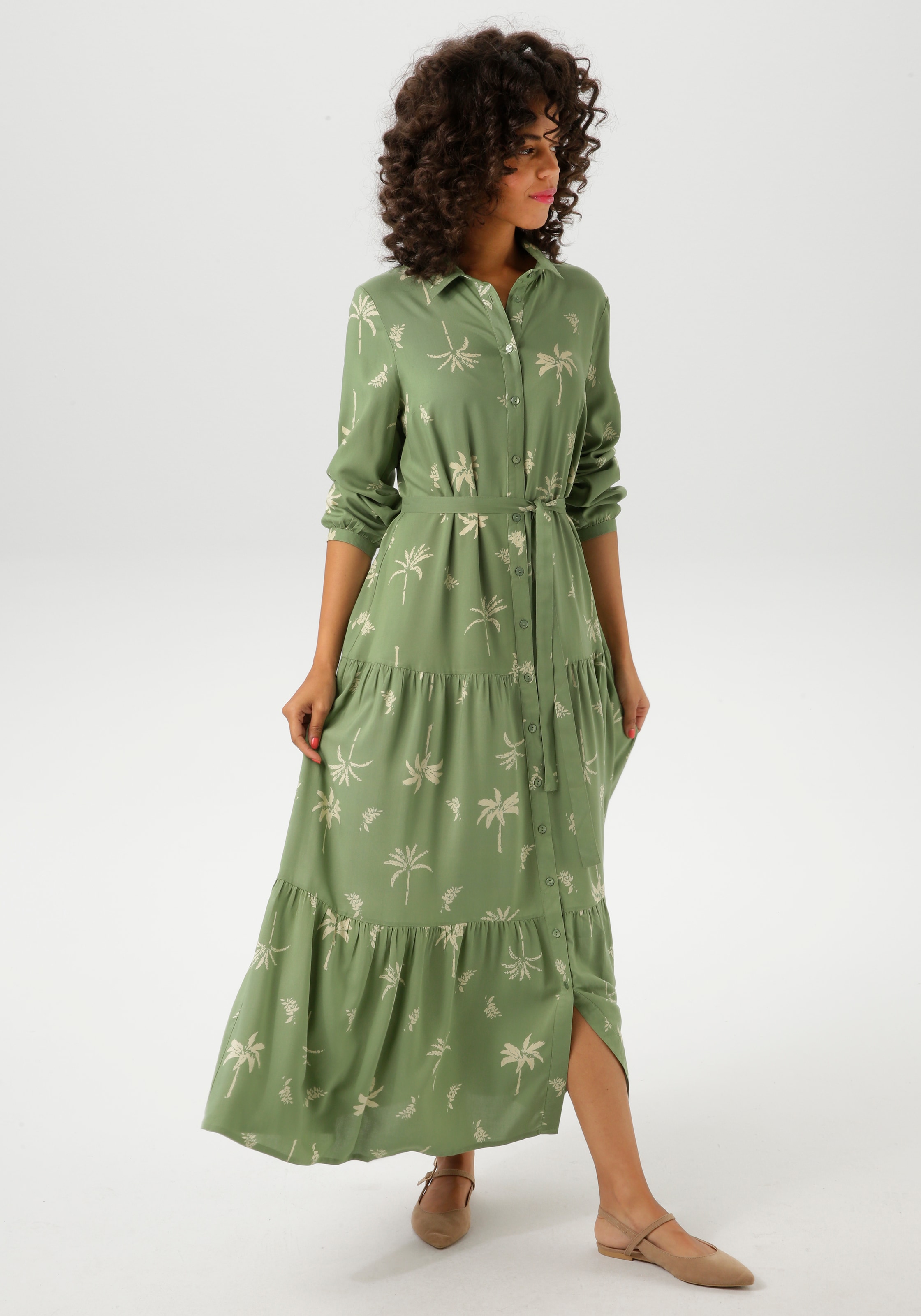 Aniston CASUAL Maxikleid, (mit abnehmbarem Bindeband), mit Palmen bedruckt - jedes Teil ein Unikat