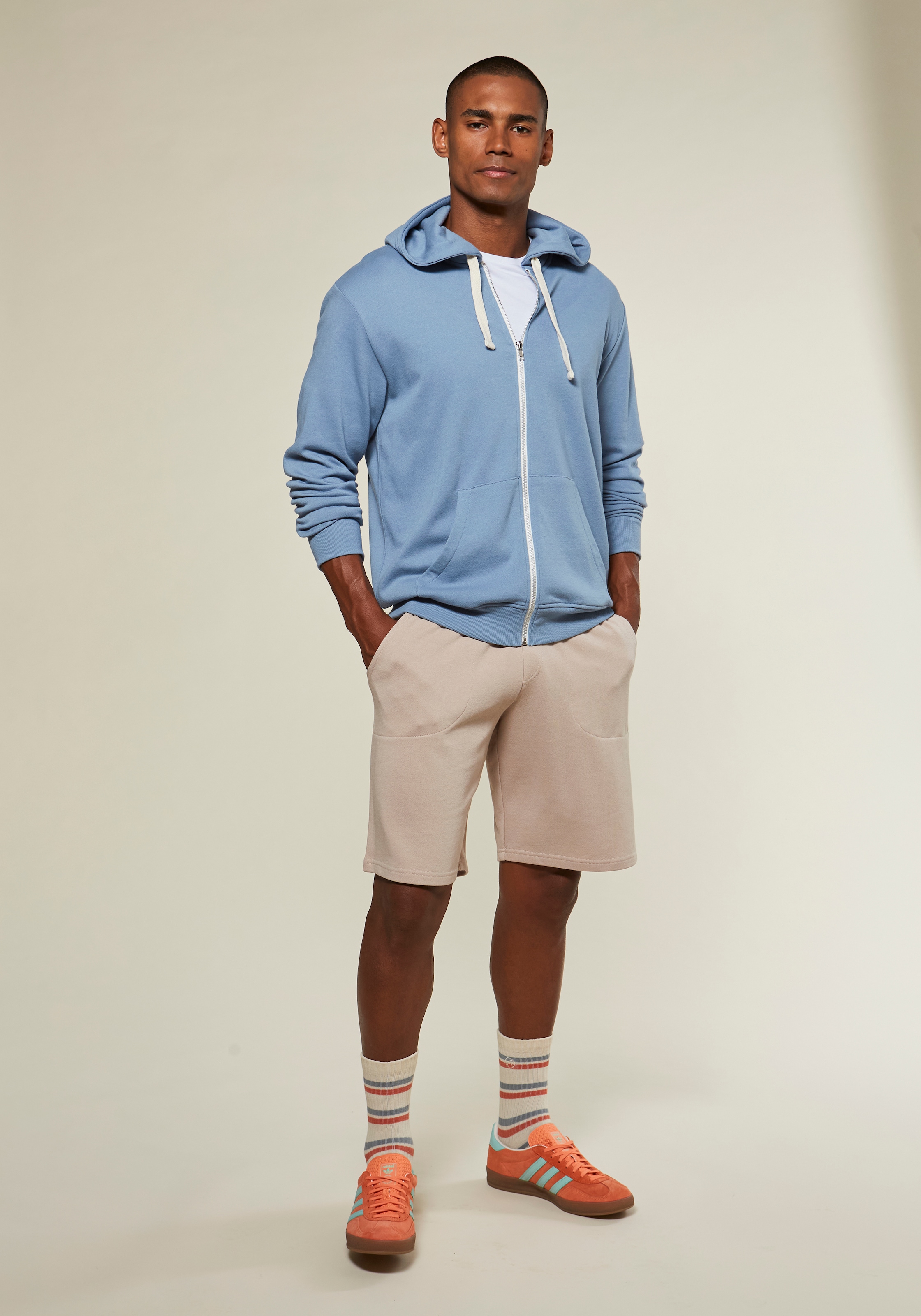 KangaROOS Kapuzensweatjacke mit Kapuze, kontrast Zipper und kontrast Bänder