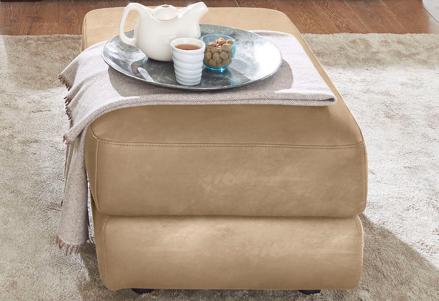 CALIA ITALIA Hocker »Gaia, in edlem Design und mit erstklassigem Sitzkomfor günstig online kaufen