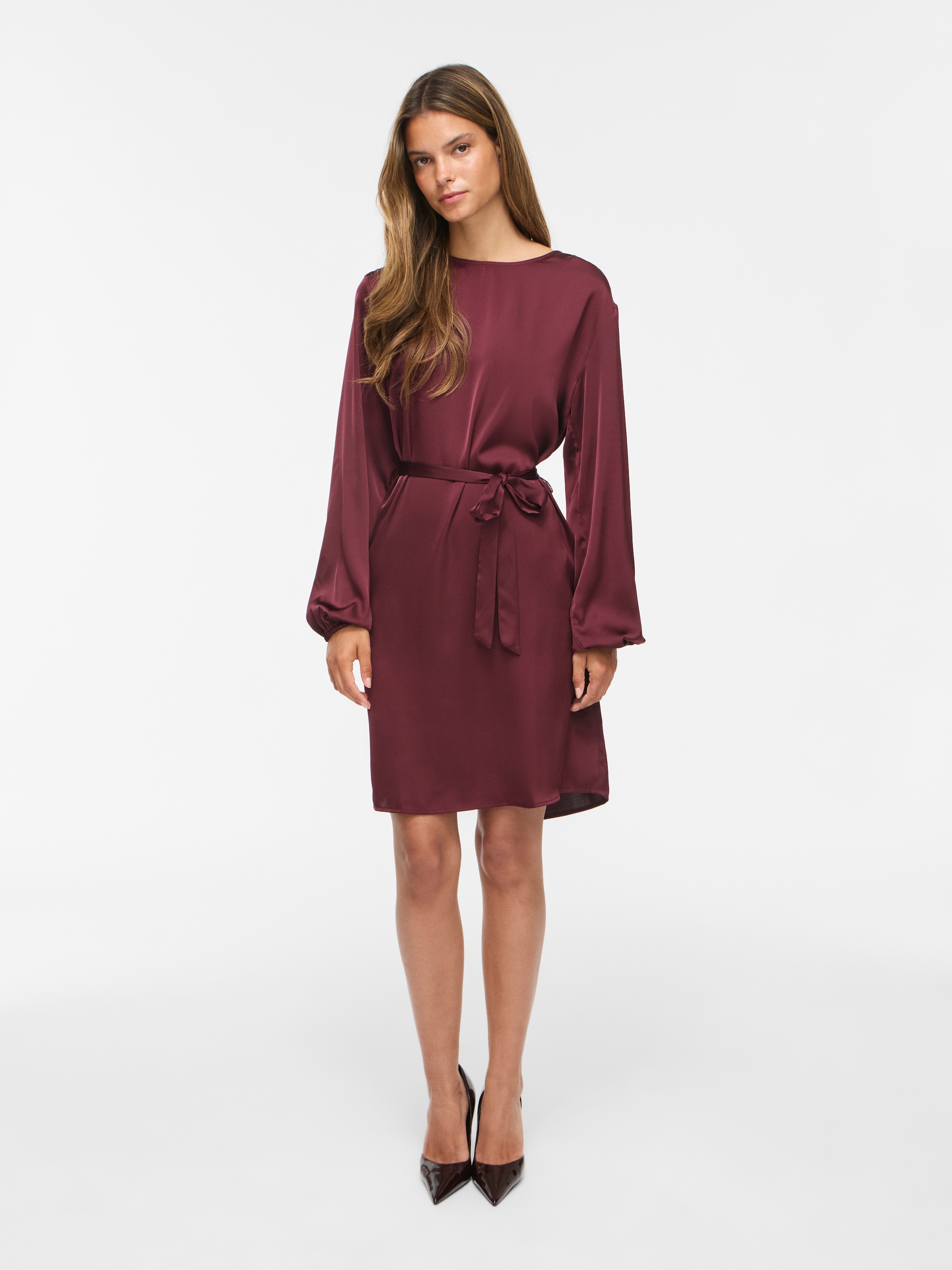 Vila Minikleid »VIENNA RAVENNA L/S O-NECK DRESS - NOOS« lockere Passform, aus Kunstfaser, pflegeleicht