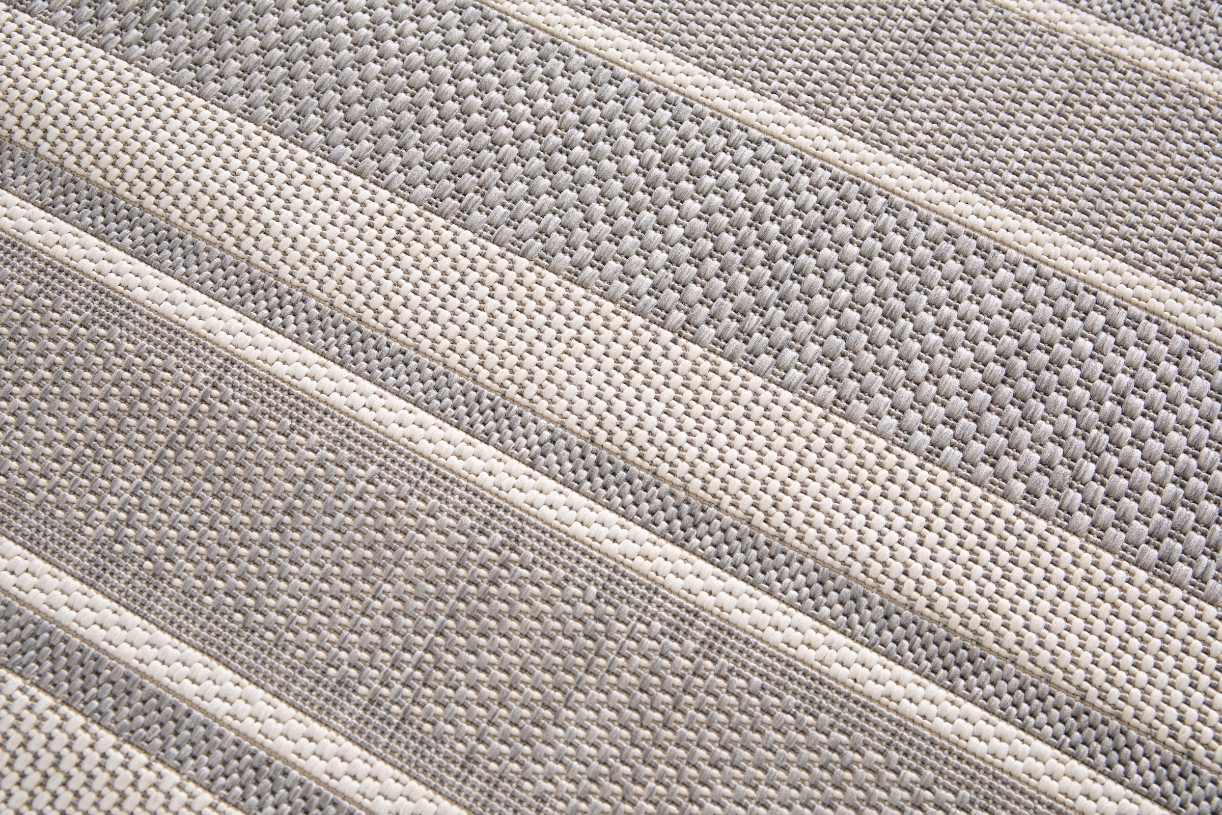 Primaflor-Ideen in Textil Teppich »Outdoorteppich ELDORADO Rigato, Made in Belgium«, rechteckig, 4 mm Höhe, Flachgewebe, gestreift, Scandi, In- und Outdoor geeignet, wasserfest