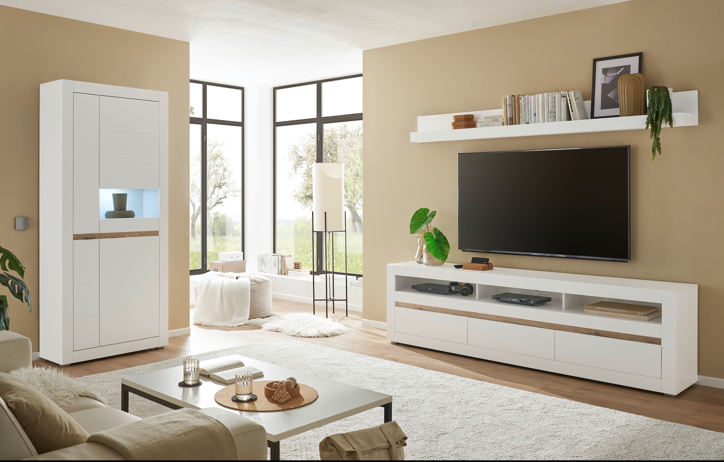 INOSIGN Wohnwand »Anbauwand in Weiß Matt, Wohnzimmer-Set mit austauschbarer Blende«, (Set, 3 St.), enthält Vitrine, Lowboard, Wandboard, zeitloses Design, 312 cm breit