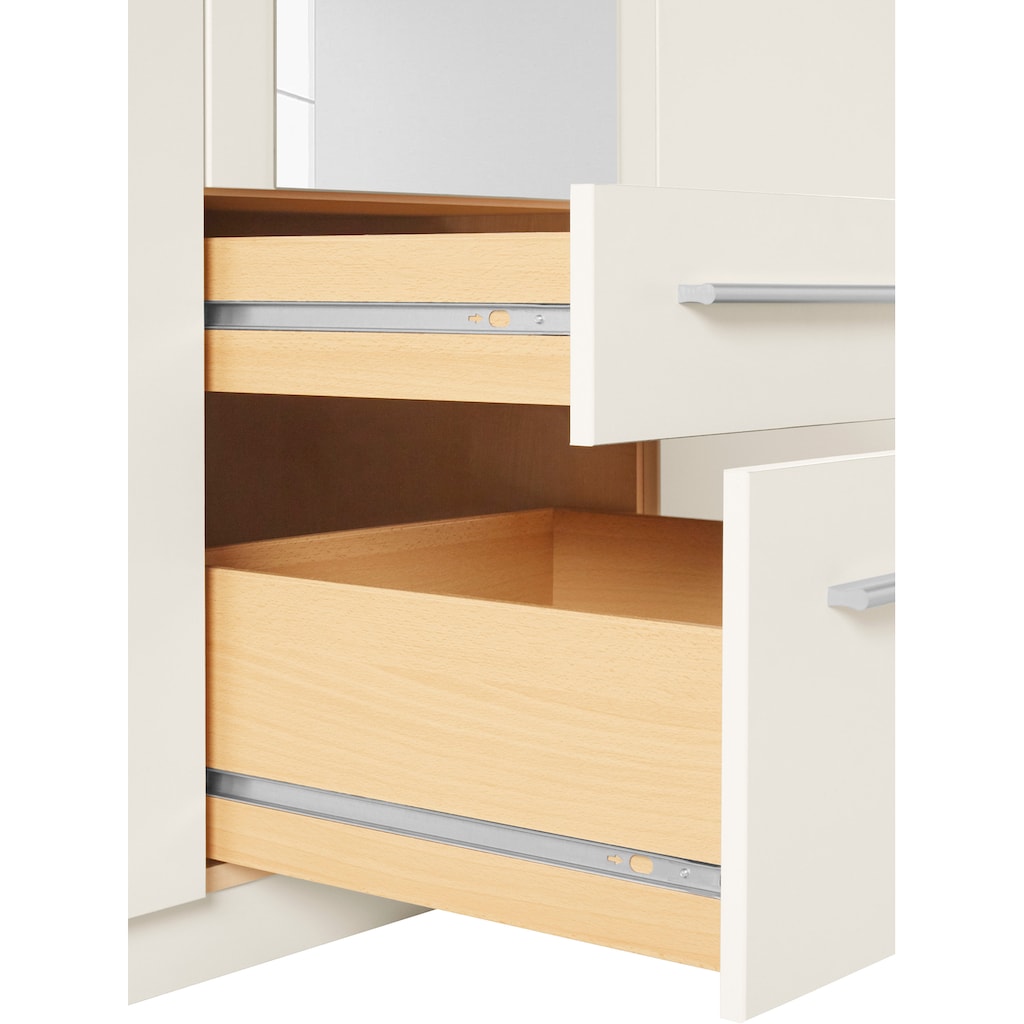 priess Kleiderschrank