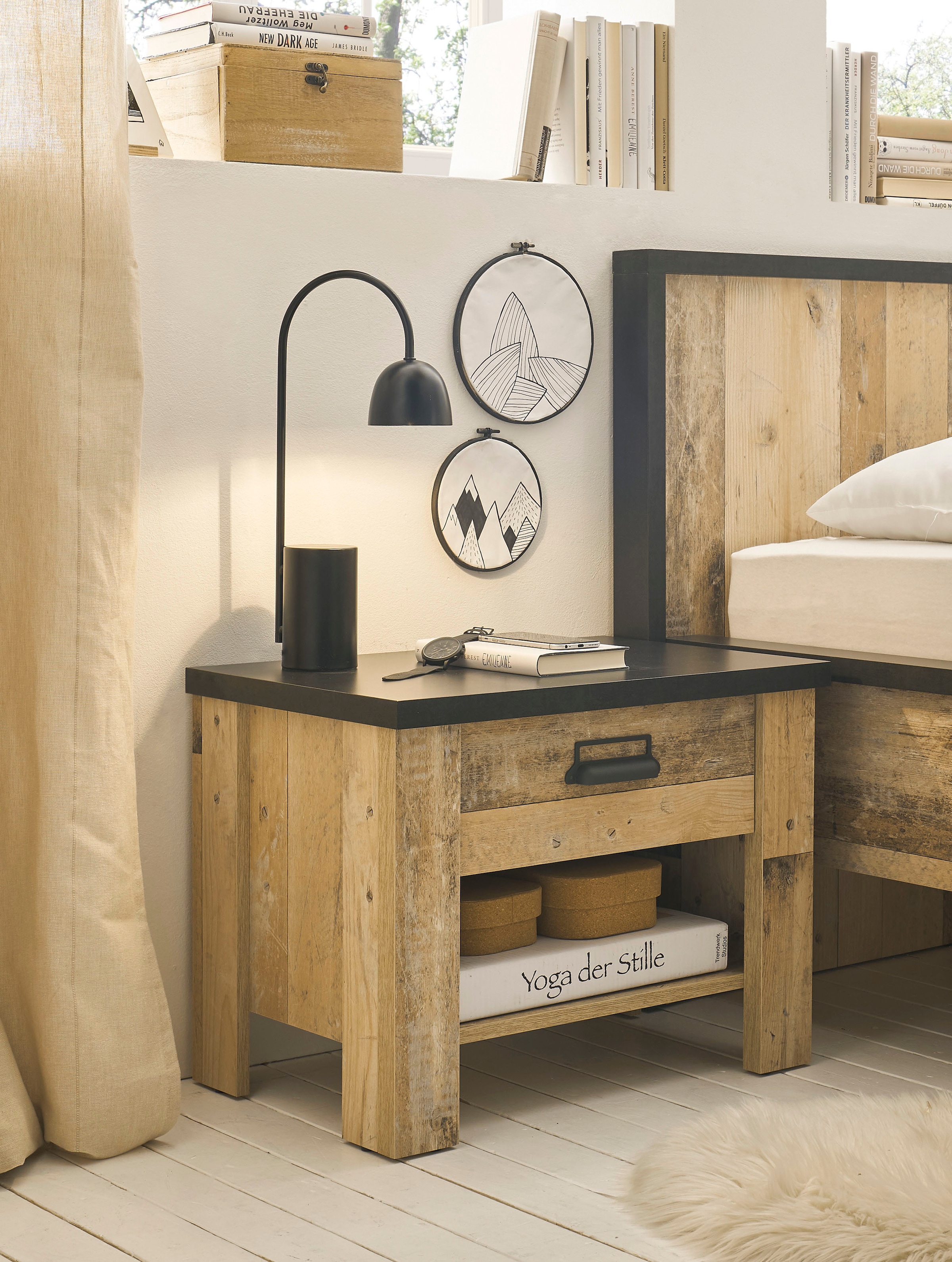 Home affaire Nachtkommode »SHERWOOD«, mit Apothekergriff aus Metall, Schubkasten "Soft close", Breite 60 cm