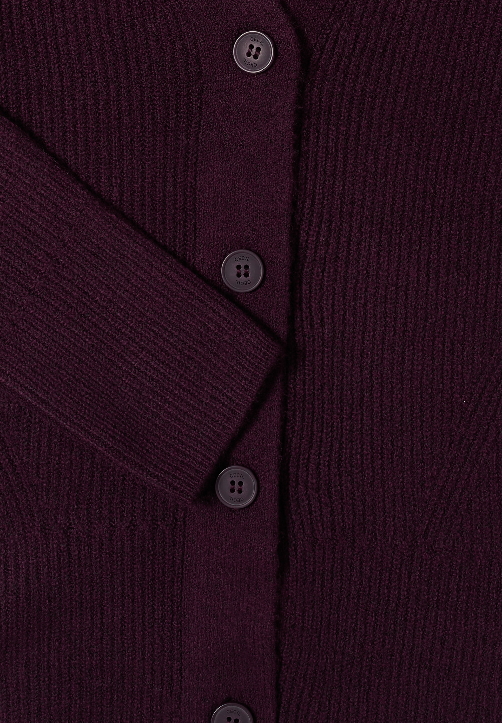 Cecil Cardigan mit Strukturdetail und Knopfleiste