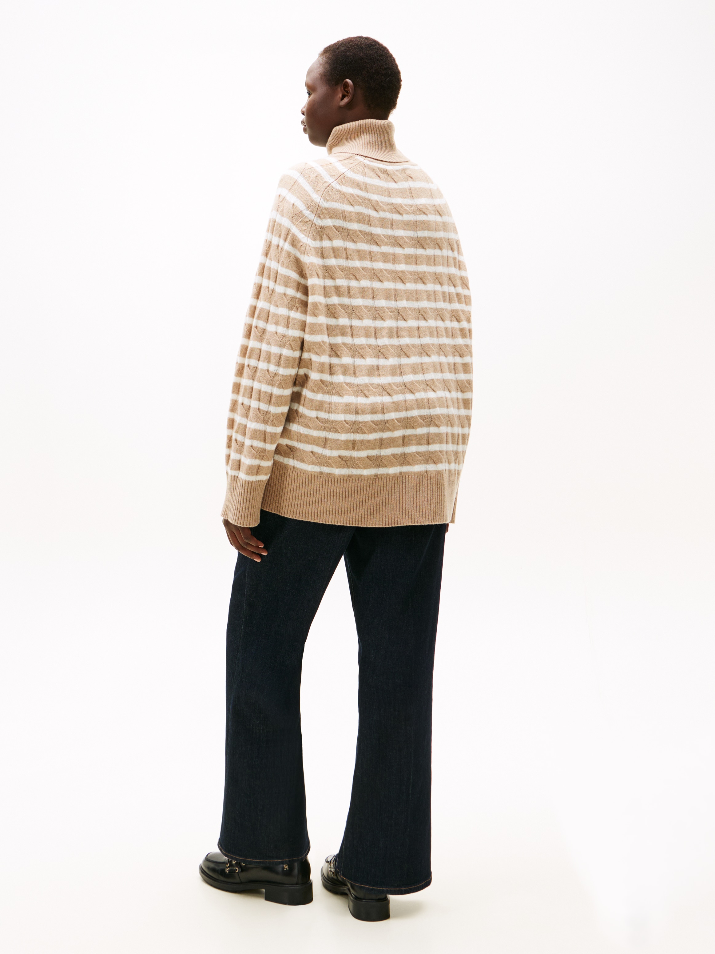 Tommy Hilfiger Curve Rollkragenpullover »CRV SOFT WOOL CABLE ROLL-NK SWT« in großen Größen, mit Zopfmuster, aus reiner Wolle