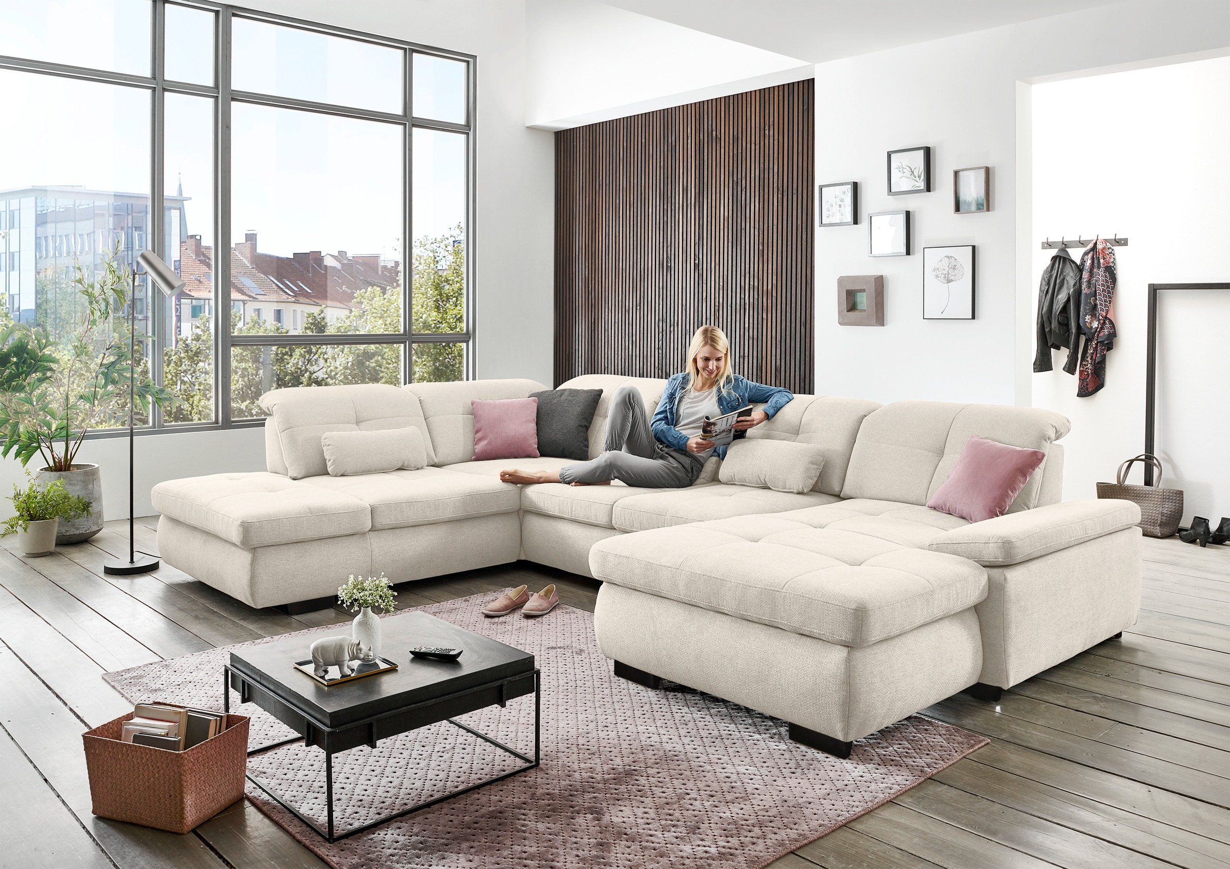 Die PlanBar Ecksofa »MP-IN16012 L-Form, mit Federkern-Polsterung«, inkl. Sitztiefenverstellung wahlweise mit weiteren Funktionen