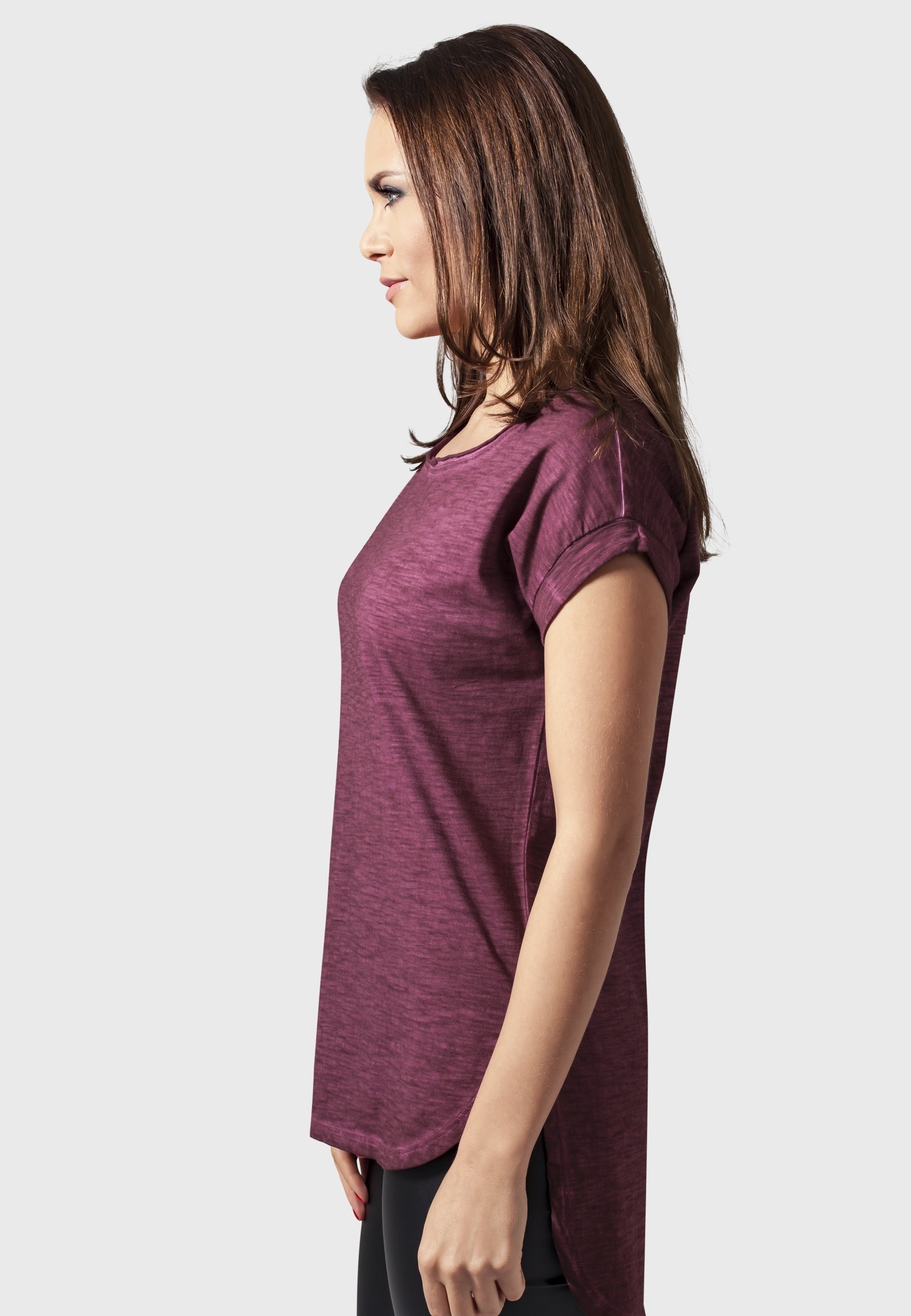 URBAN CLASSICS Kurzarmshirt »Urban Classics Damen Ladies Long Back Shaped Spray Dye Tee« 1 Stk.